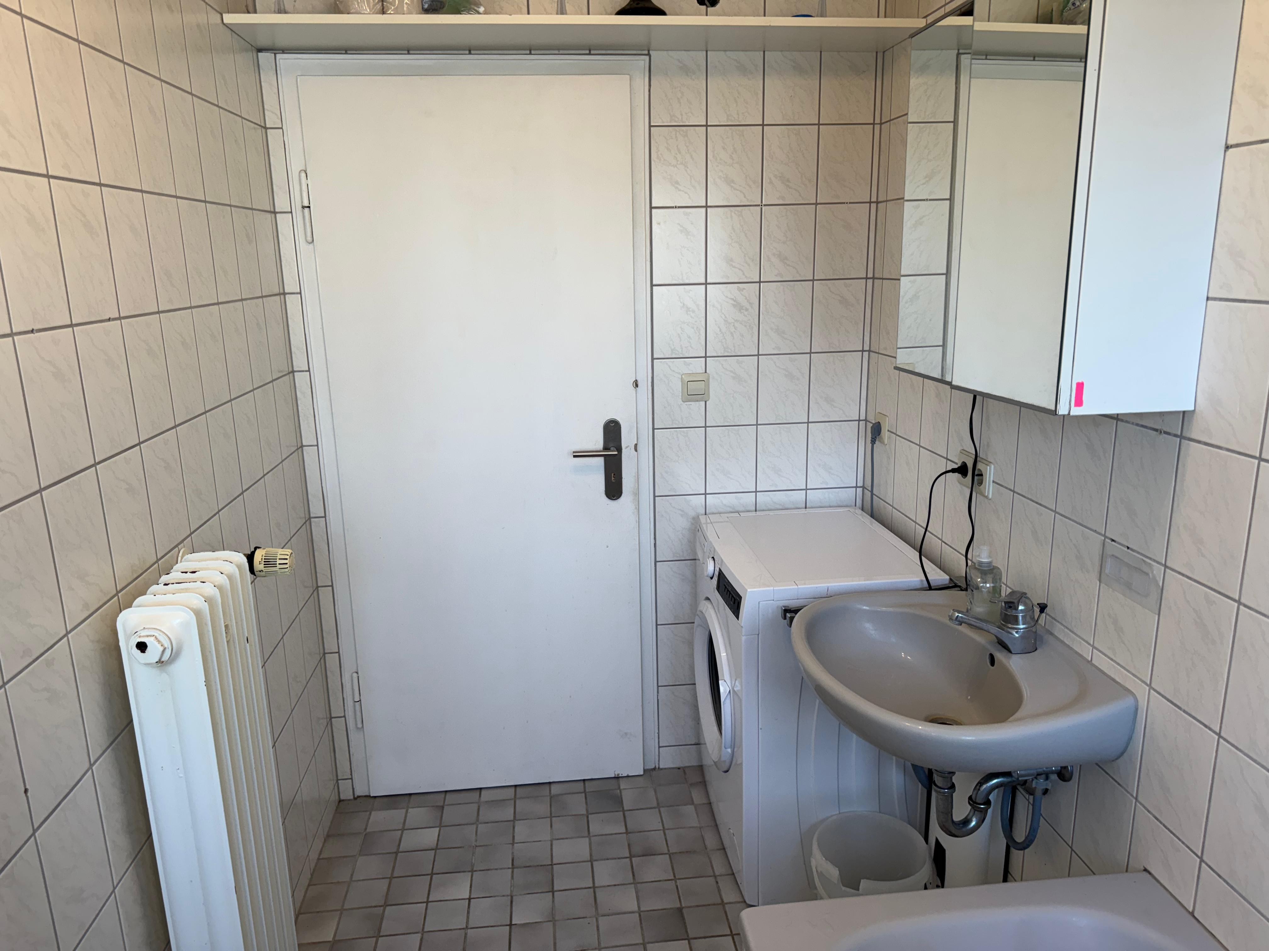 Monteur-Zimmer - Stuttgart - Helle Monteurswohnungen in Stuttgart - Bad Canstatt - TV / WIFI