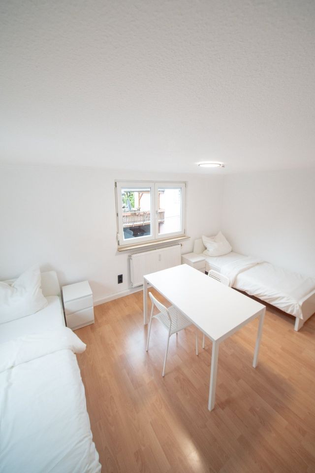 Monteur-Zimmer - Stuttgart - Saubere Monteurunterkunft–bequeme Betten und Zentral Esslingen