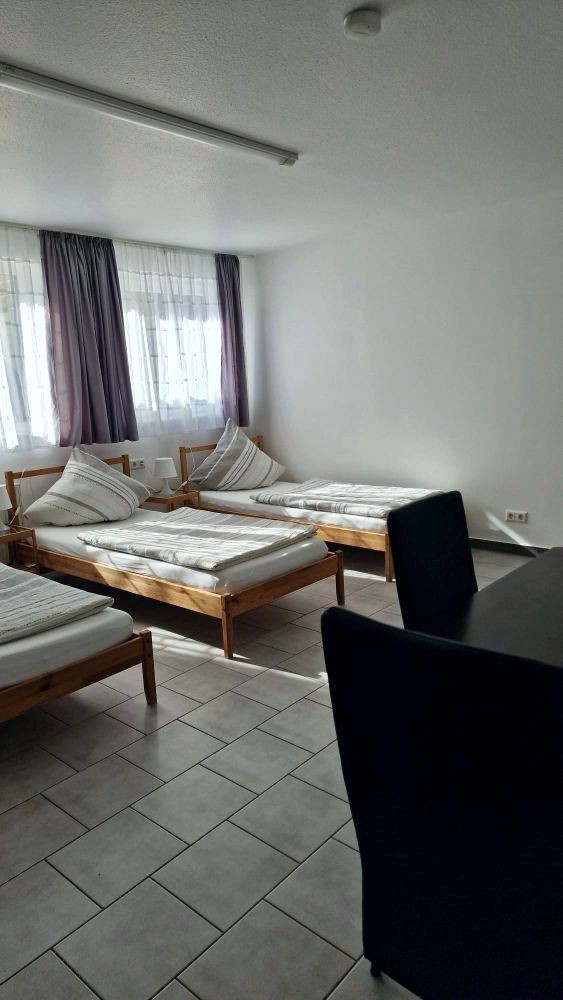 Monteur-Zimmer - Stuttgart - Sandras Zimmervermietung nahe Stuttgart