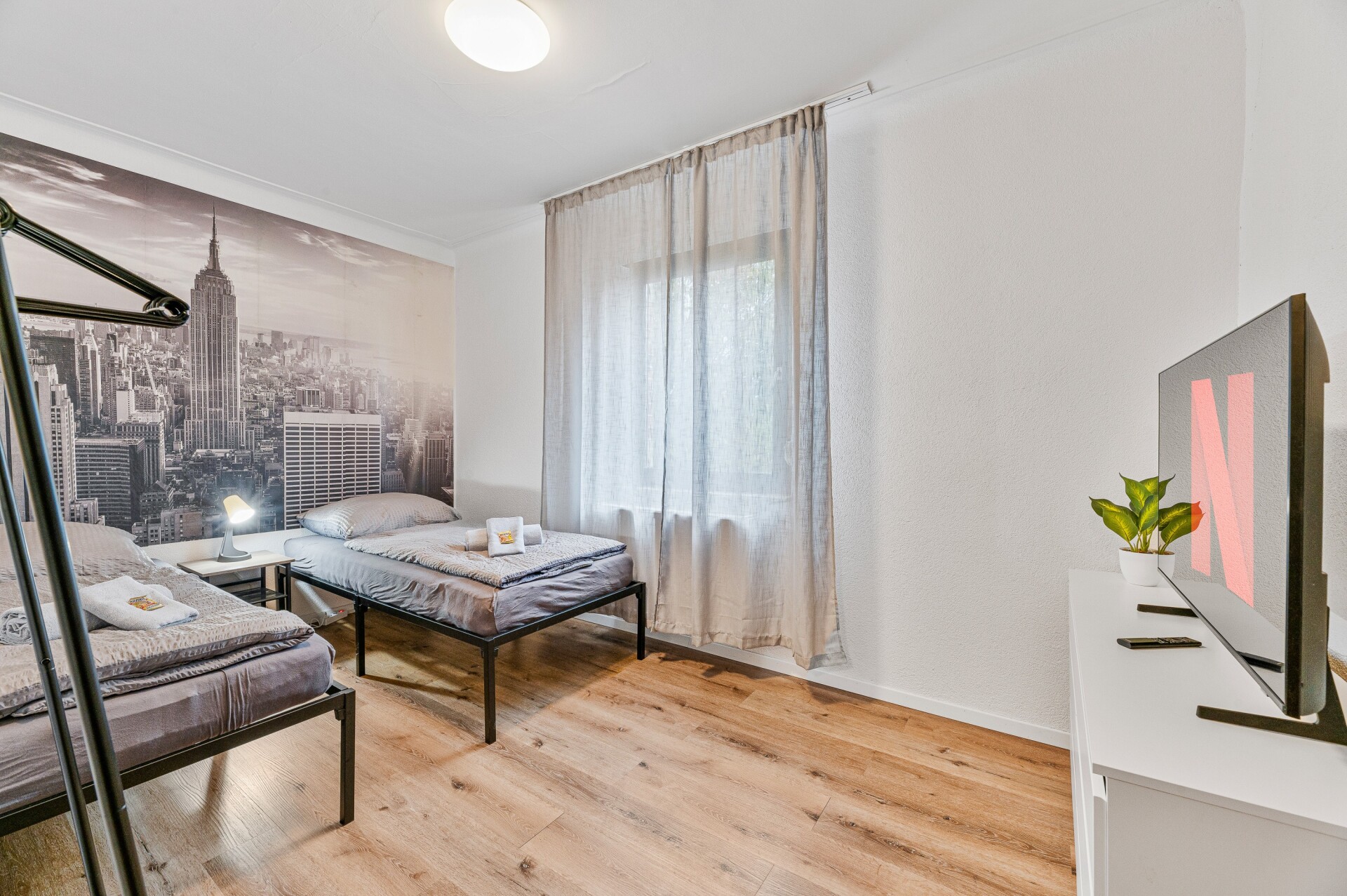 Monteur-Zimmer - Stuttgart - Apartments für Monteure bis 22 Mann Leonberg Ditzingen Ludwigsburg