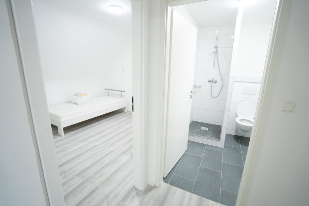 Monteur-Zimmer - Stuttgart - 2 Top ausgestattete Wohnungen ***frisch renoviert***