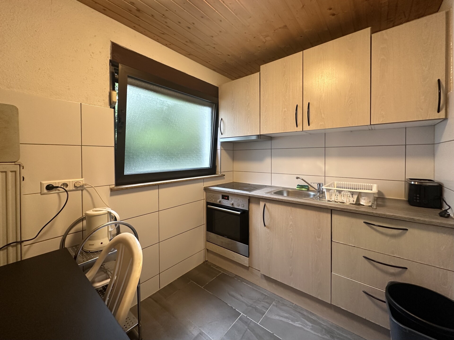 Monteur-Zimmer - Stuttgart - Monteurzimmer Timiliotis