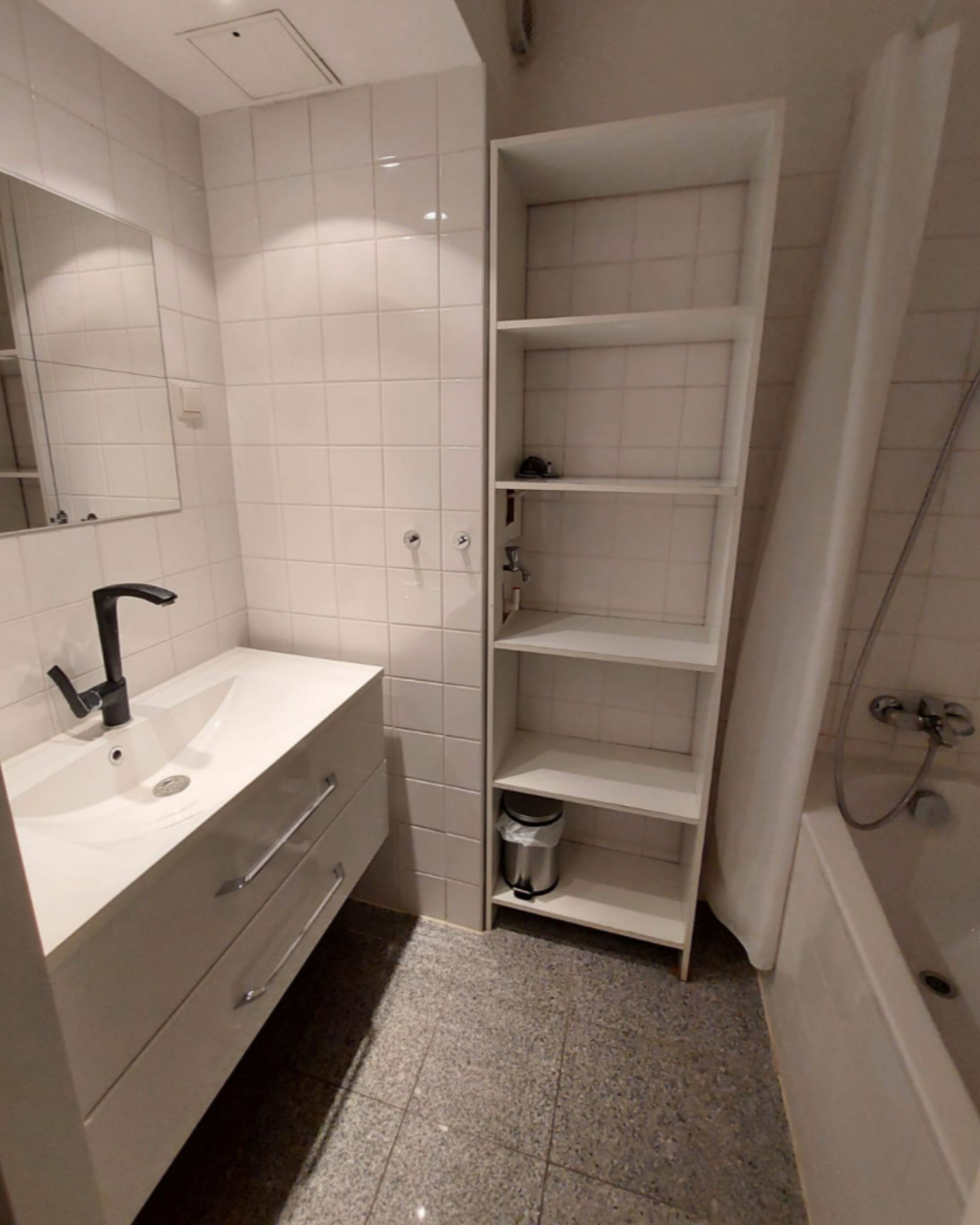 Monteur-Zimmer - Stuttgart - Busch Immobilien | Pensionen | Monteurunterkünfte