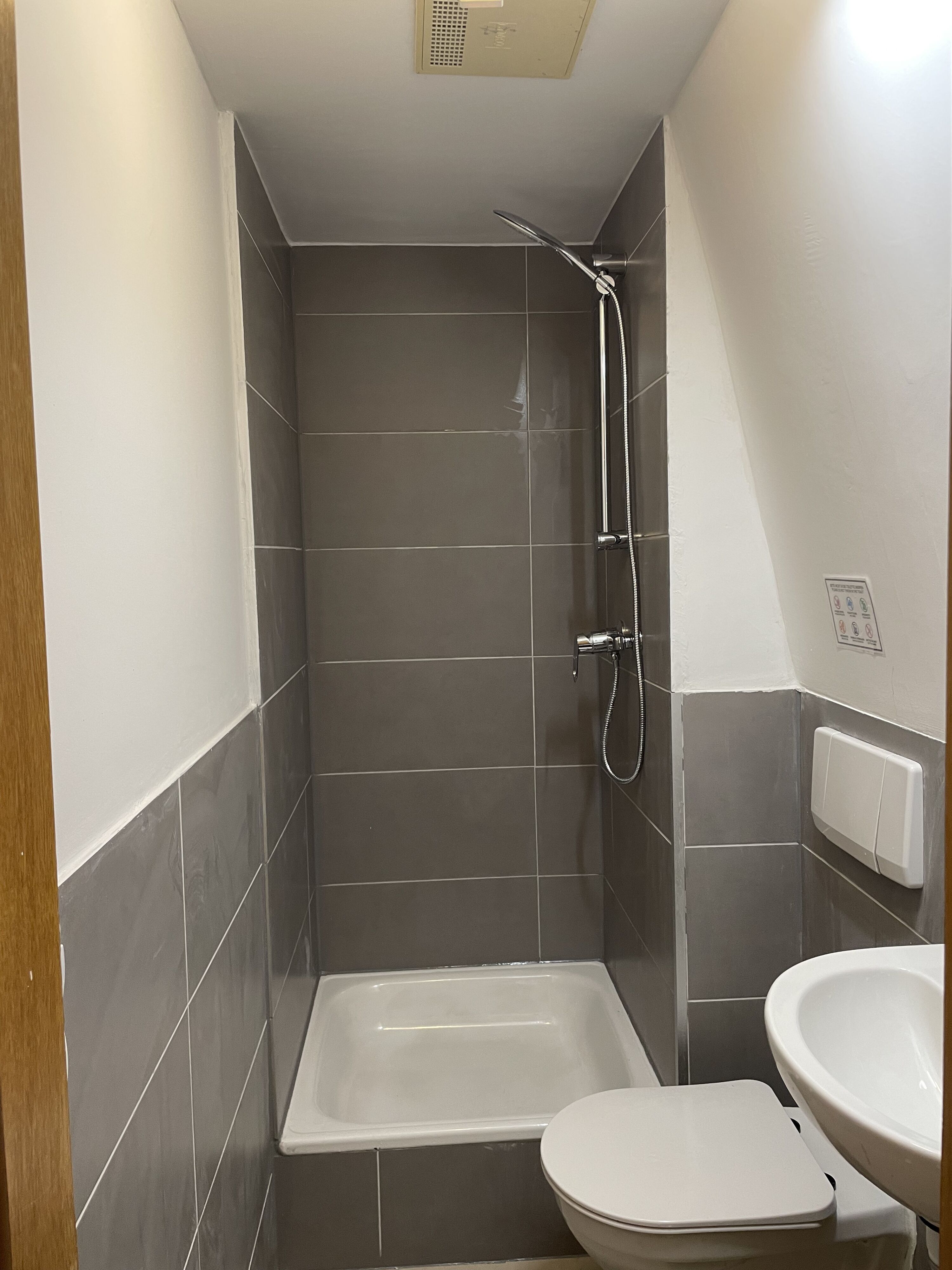 Monteur-Zimmer - Stuttgart - Zimmer und Wohnnugen in TOP LAGE! Long Stay - discount!!