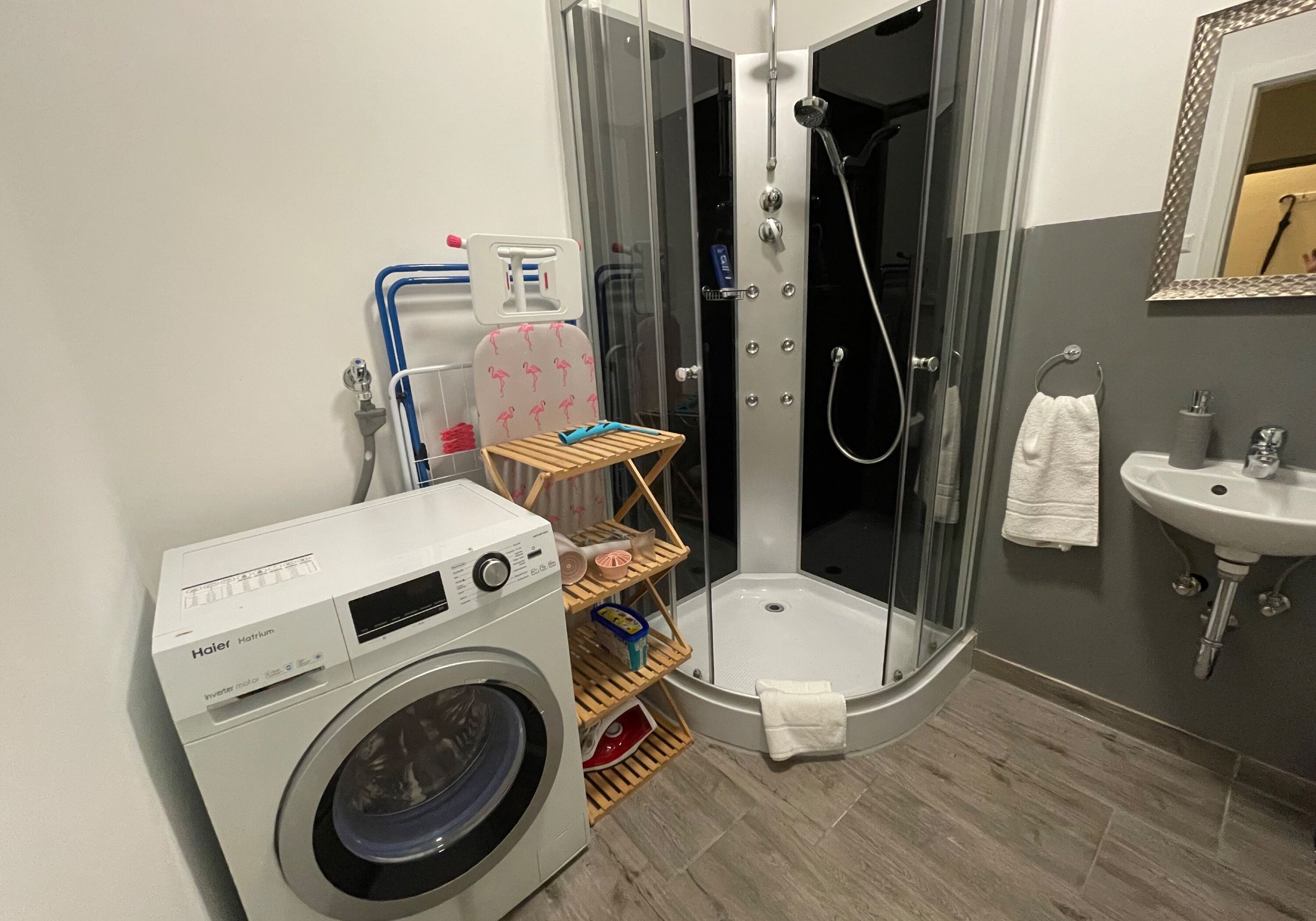 Monteur-Zimmer - Stuttgart - Suite4Monteure (2 Wohnungen, auch einzeln buchbar)