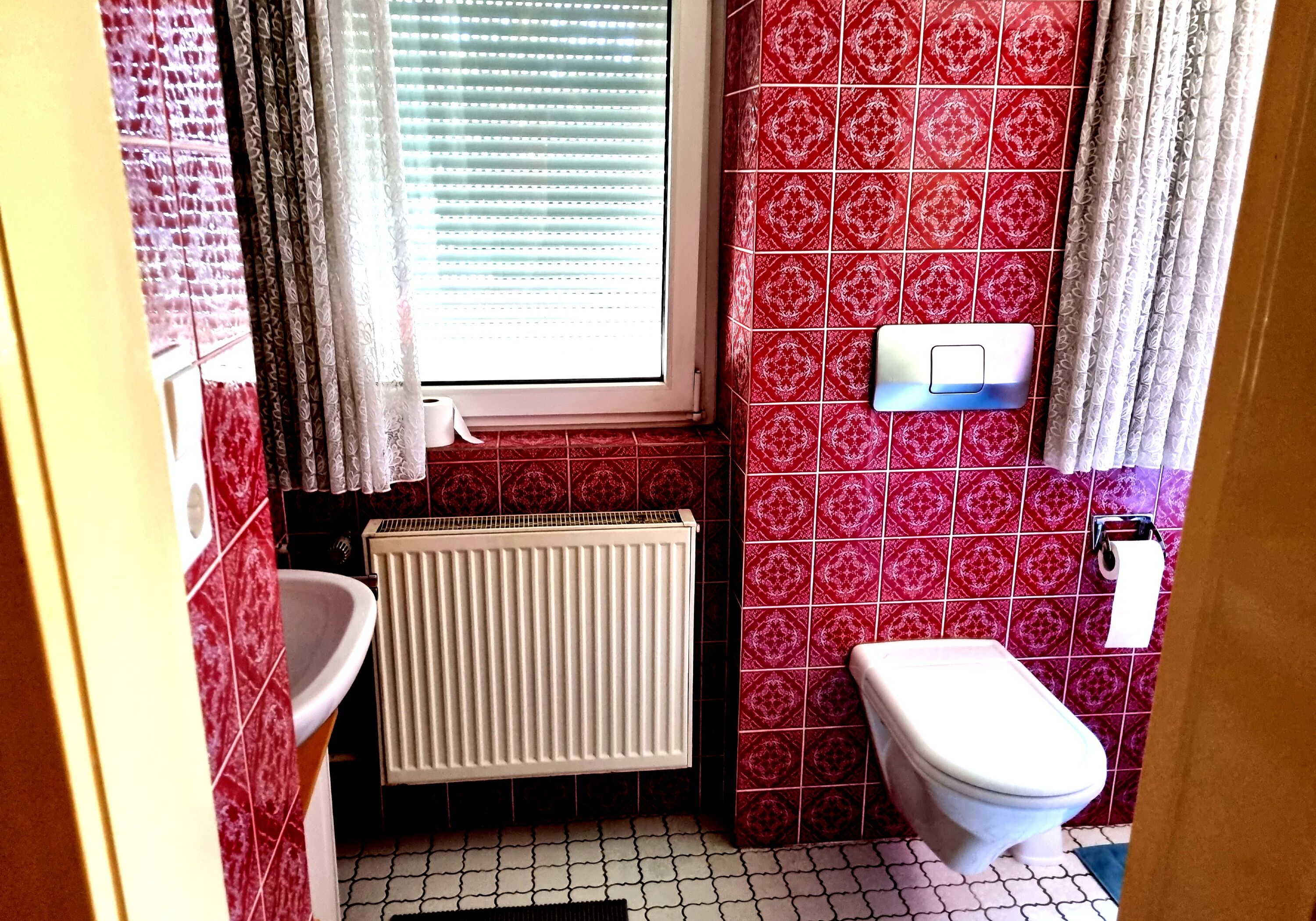 Monteur-Zimmer - Stuttgart - „ZIMMERfrei“ GÄSTEHÄUSER - STUTTGART - Gut & Günstig