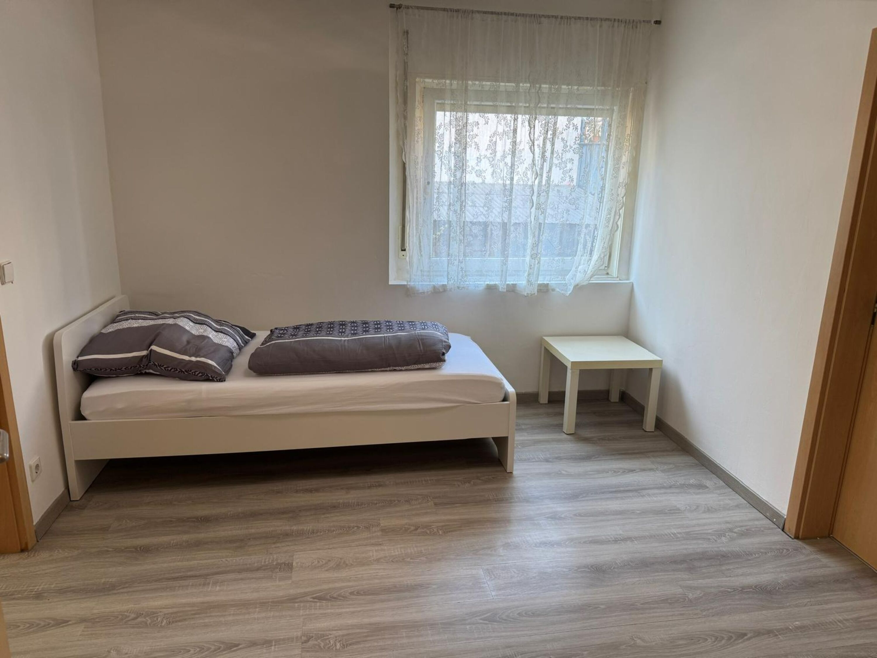 Monteur-Zimmer - Stuttgart - Monteurzimmer Nik in Stuttgart