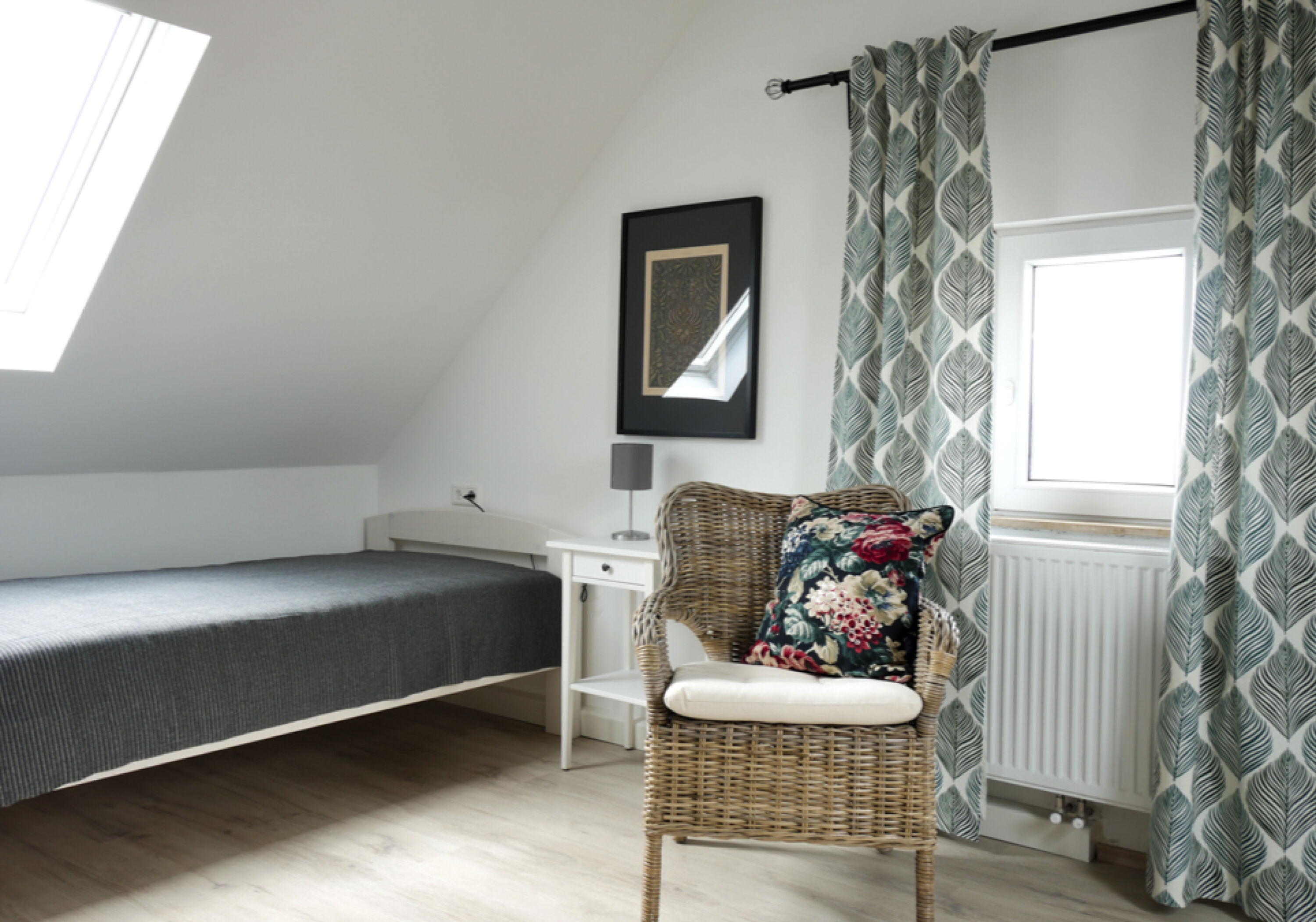 Monteur-Zimmer - Stuttgart - B&B happy, geprüfte ordentliche Monteurunterkünfte