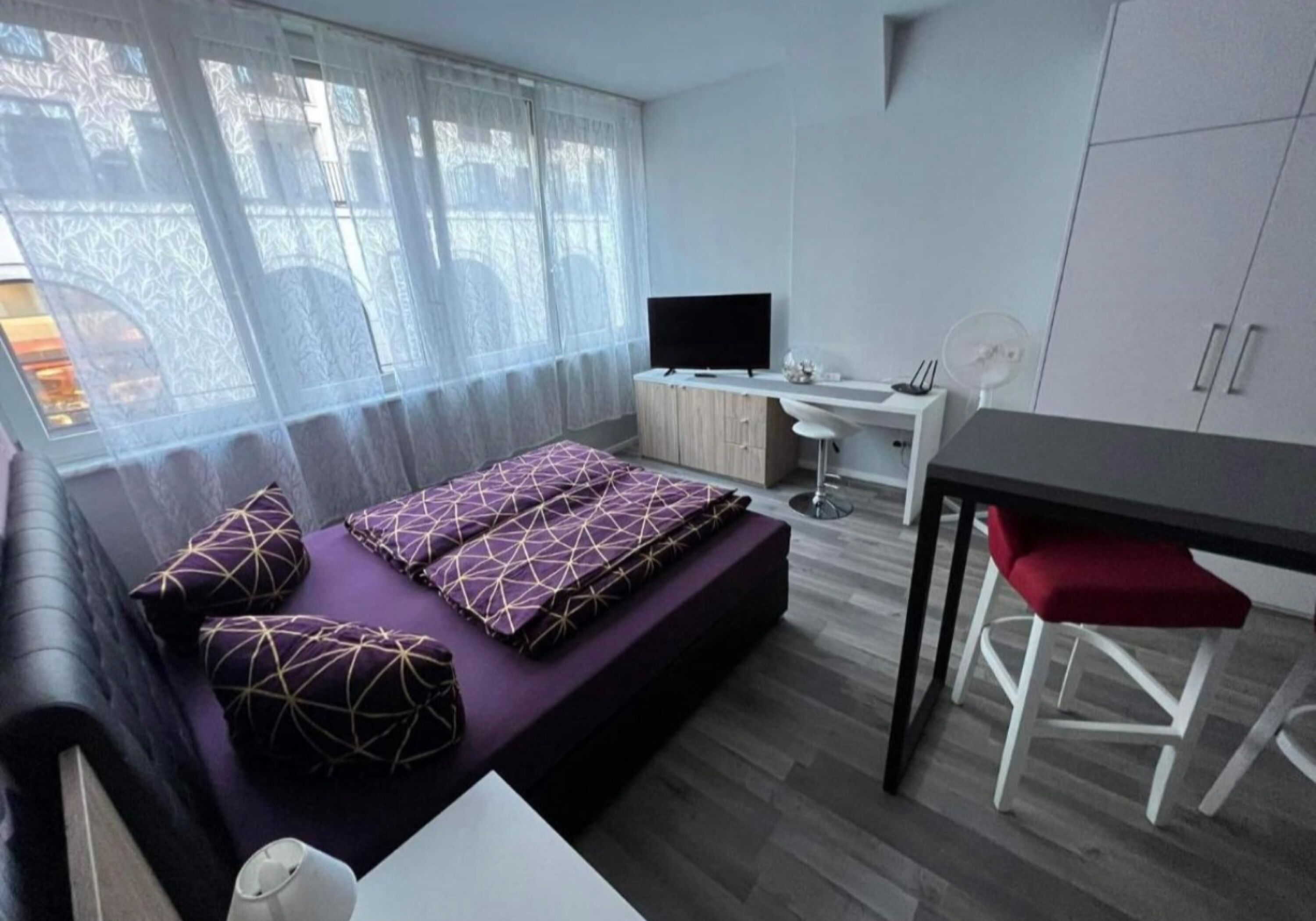 Monteur-Zimmer - Stuttgart - MIDTOWN Apartments