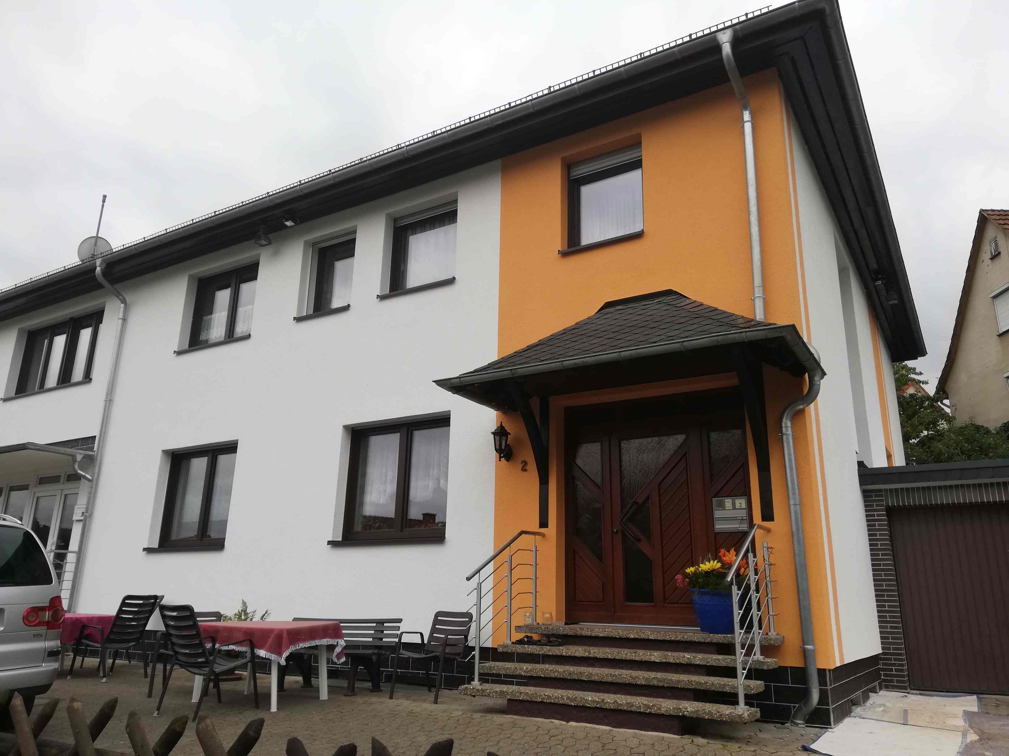 MonteurZimmer: Ansicht von der Stockstraße - Ferienwohnung Heidrun Brand