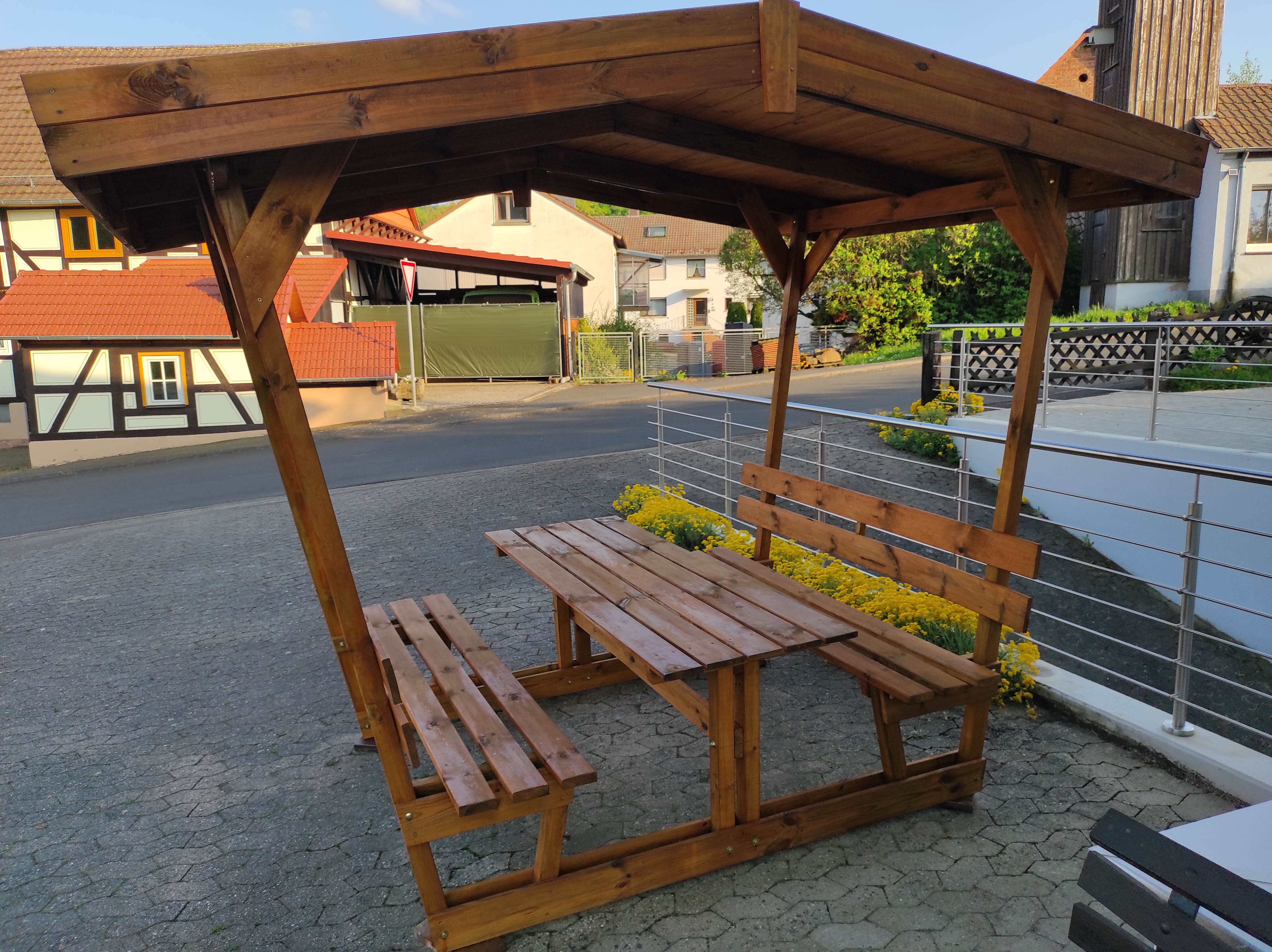 MonteurZimmer: Heidis Almhütte - Ferienwohnung Heidrun Brand