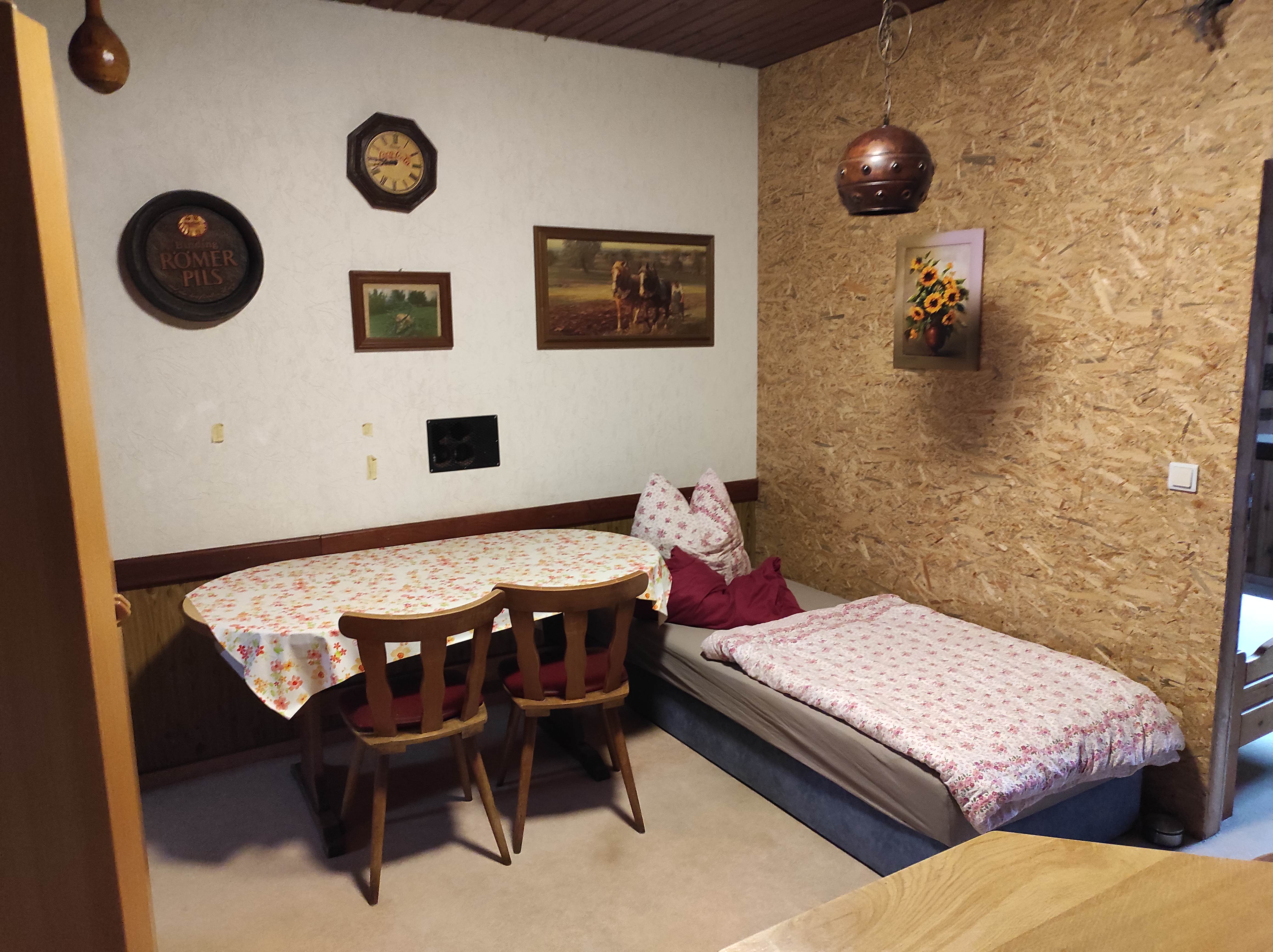 MonteurZimmer: Zimmer 3 - Ferienwohnung Heidrun Brand