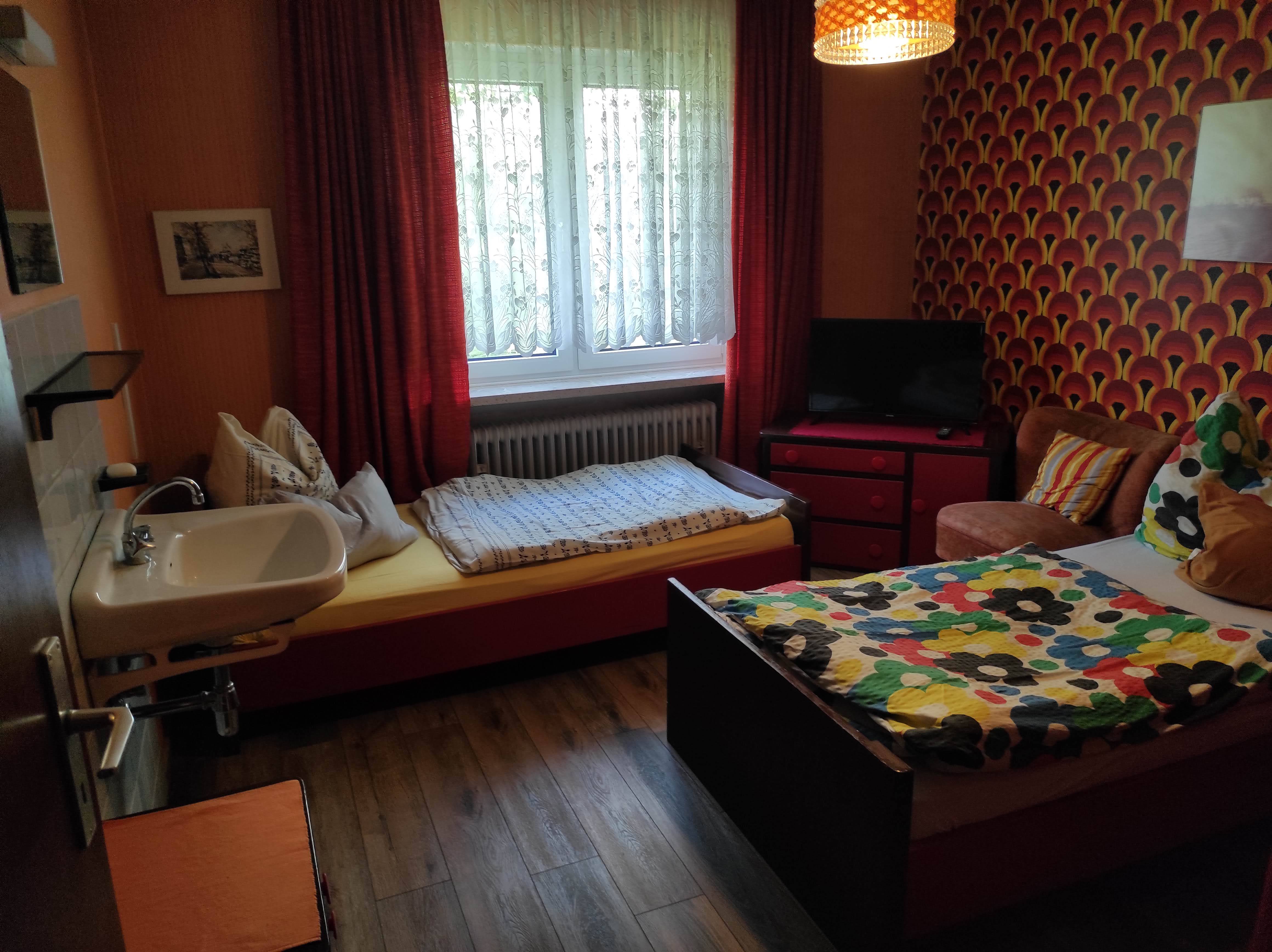 MonteurZimmer: Zimmer 4 - Ferienwohnung Heidrun Brand