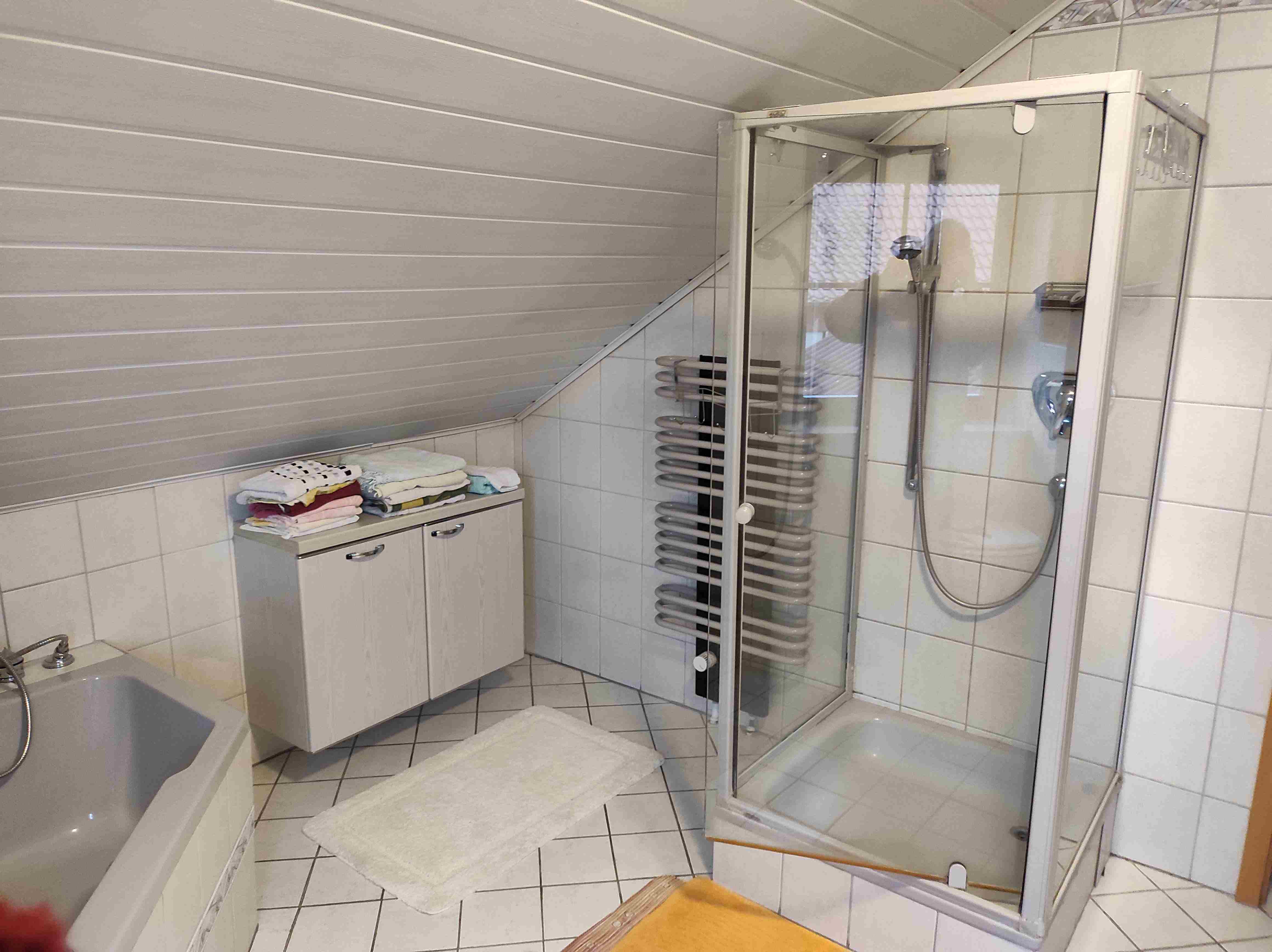 MonteurZimmer: Bad Dusche - Monteurwohnung MonteKali