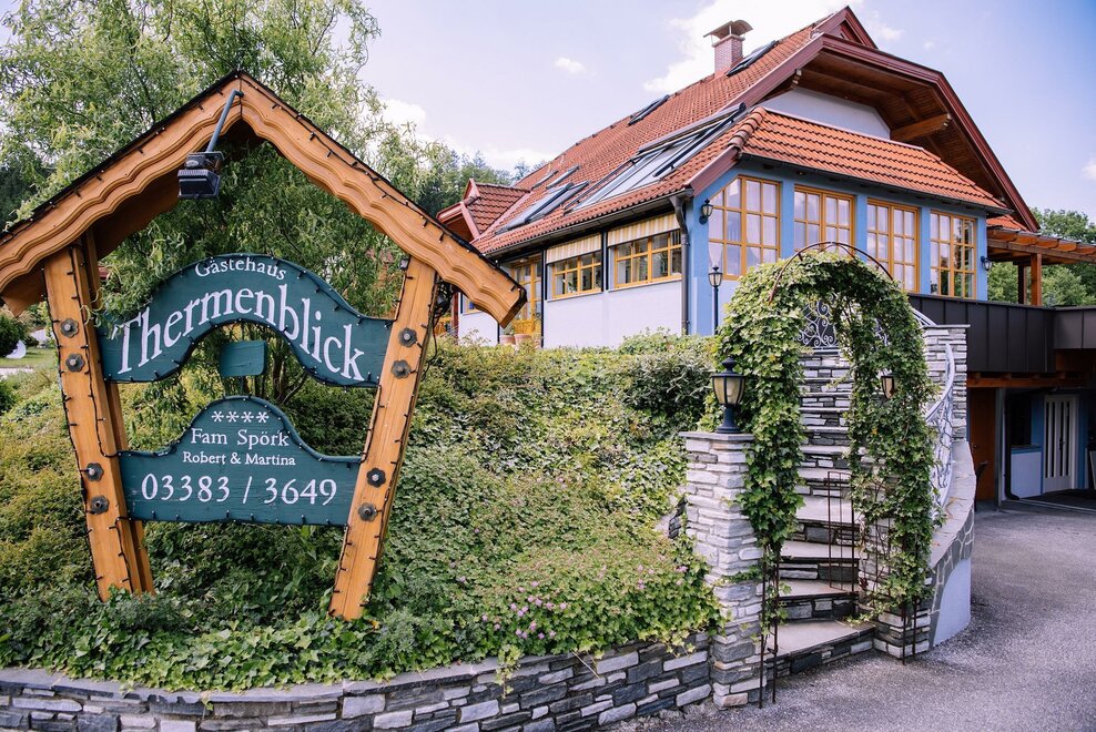 Monteur-Zimmer - Preis pro Nacht - Söchau -  Gästehaus Thermenblick