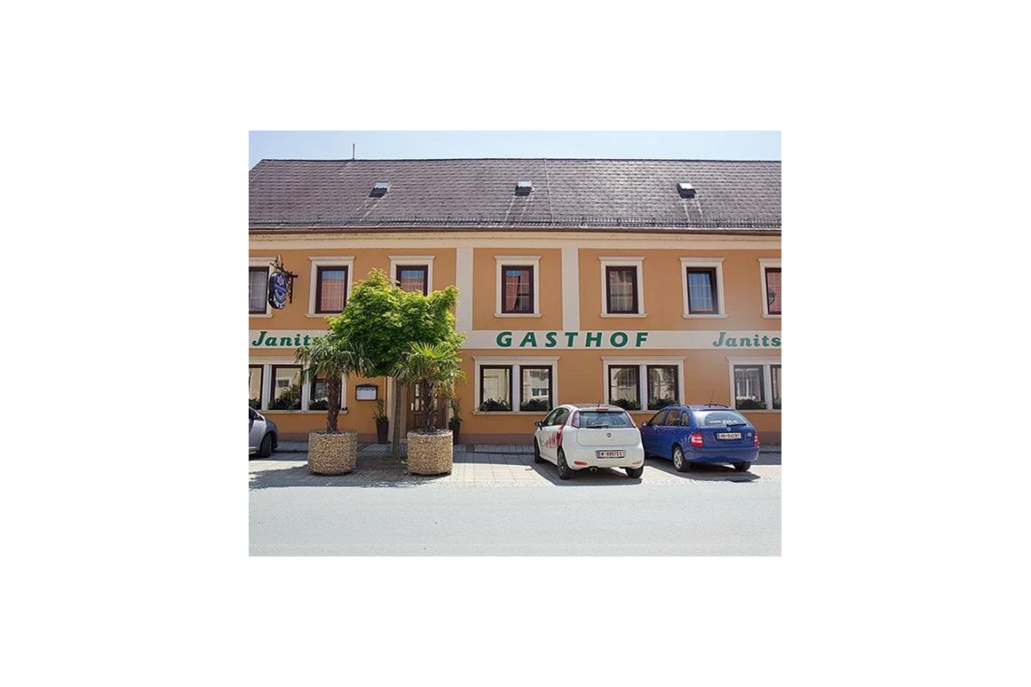 MonteurZimmer: Gasthof Restaurant Janits