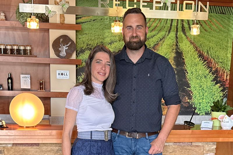 MonteurZimmer: Ihre Gastgeber - Hotel-Restaurant Neuhold