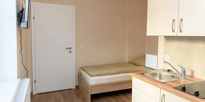 Monteur-Zimmer - Preis pro Nacht - Thermenland Steiermark - Einzel-, Doppel- und Dreibettzimmer in 8330 Feldbach, Paurach 3