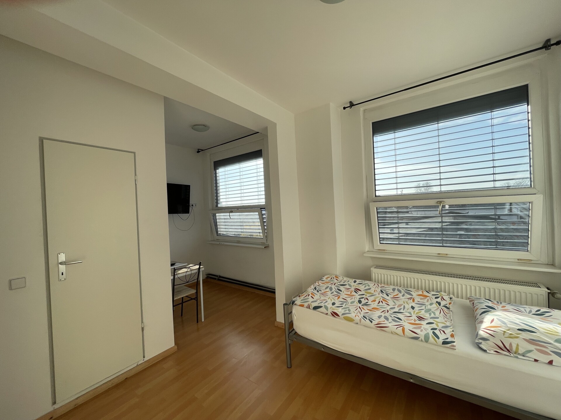 Monteur-Zimmer - Stahnsdorf - GASTEM - Einzel- und Doppelzimmer in Berlin-Pankow