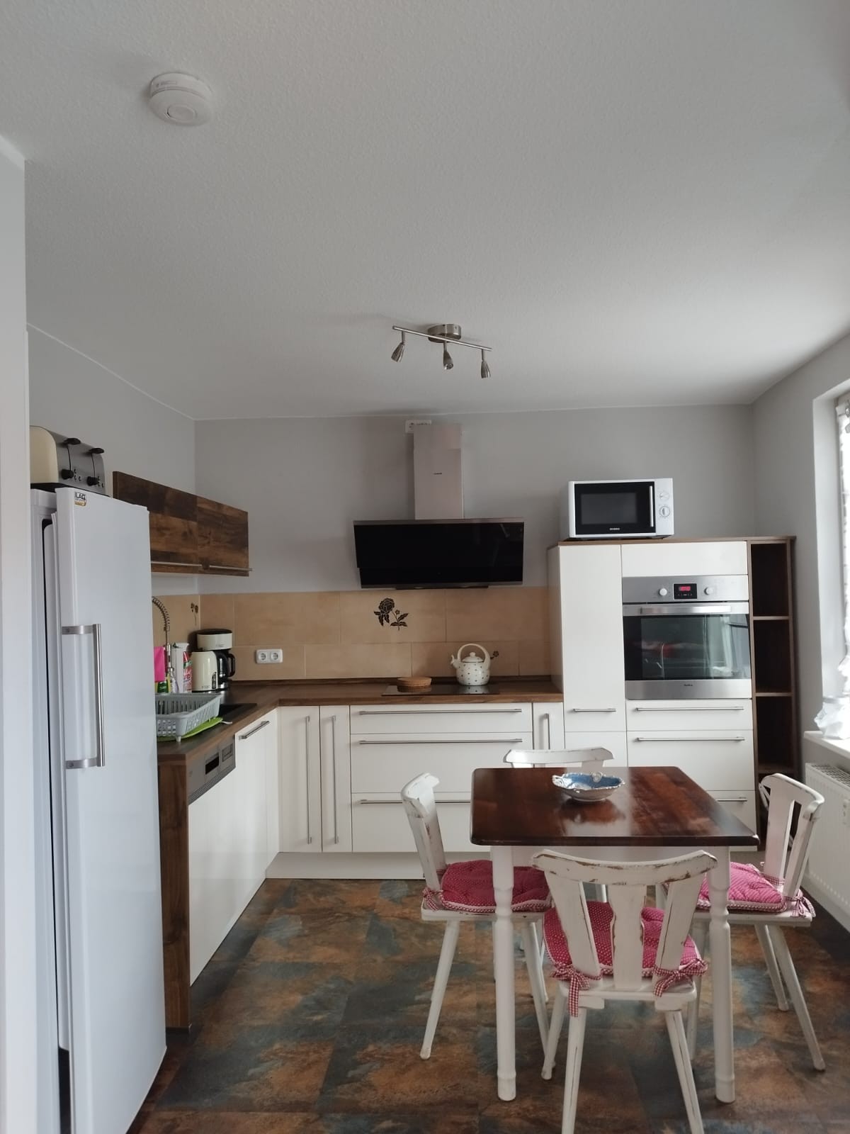 MonteurZimmer: Monteurwohnung - Villa Kunterbunt Berlin