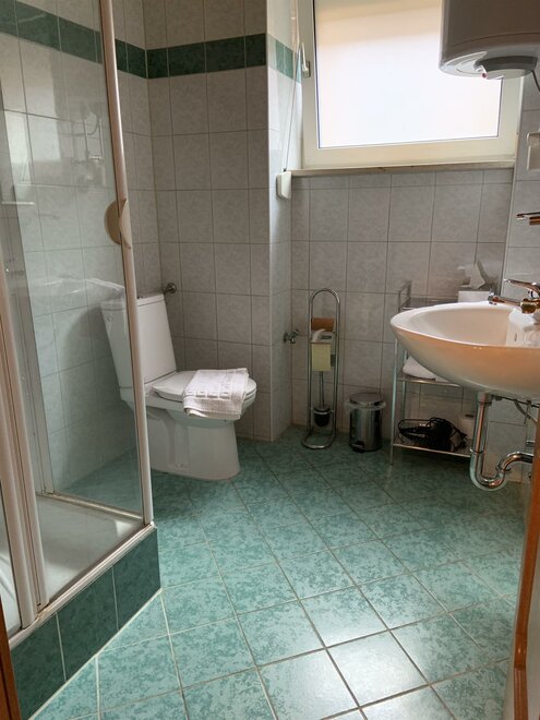 Monteur-Zimmer - Preis pro Nacht - Wald am Schoberpaß - Haus Hüttenbrenner