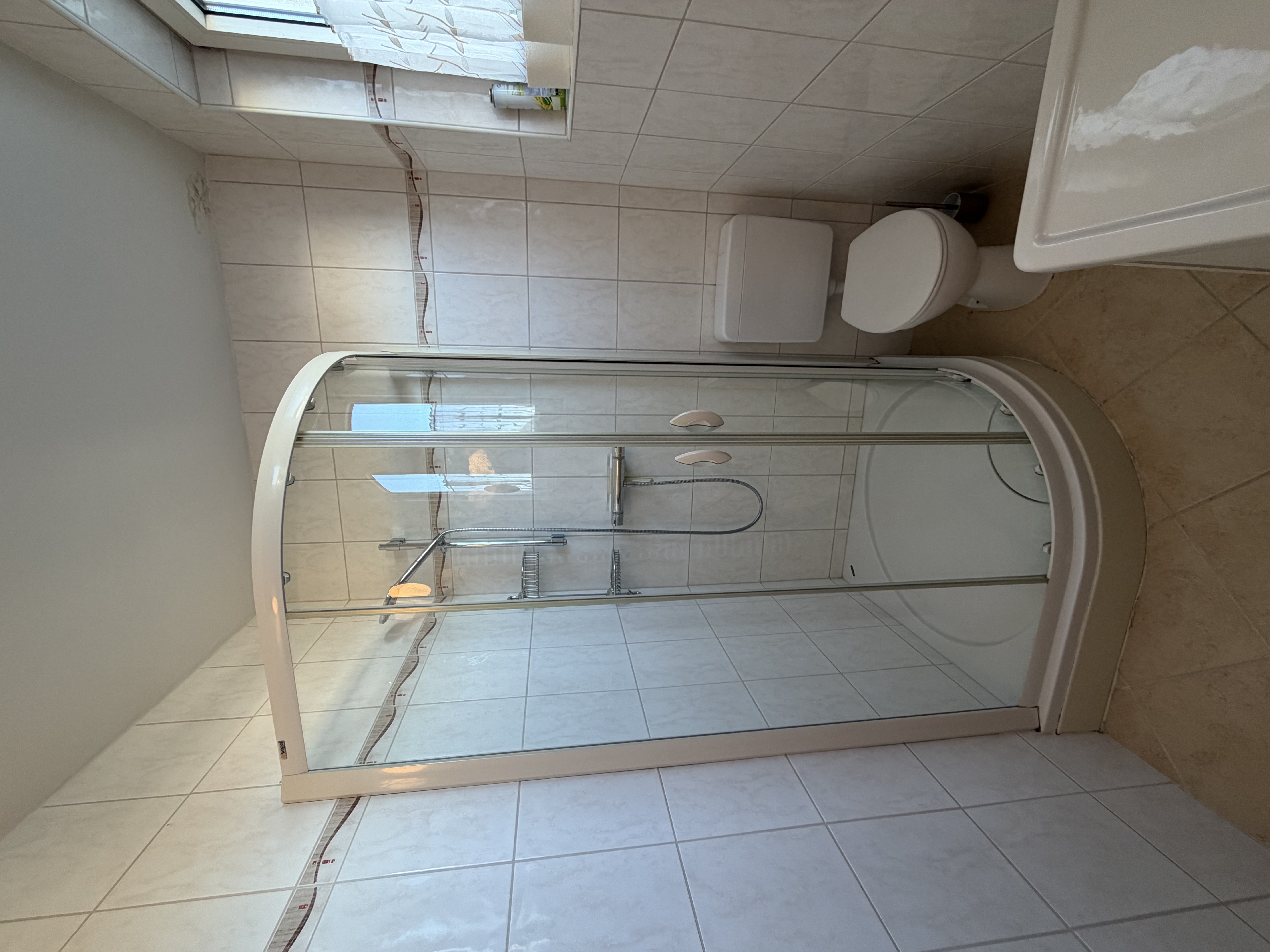 MonteurZimmer: Gästehaus Weinburg