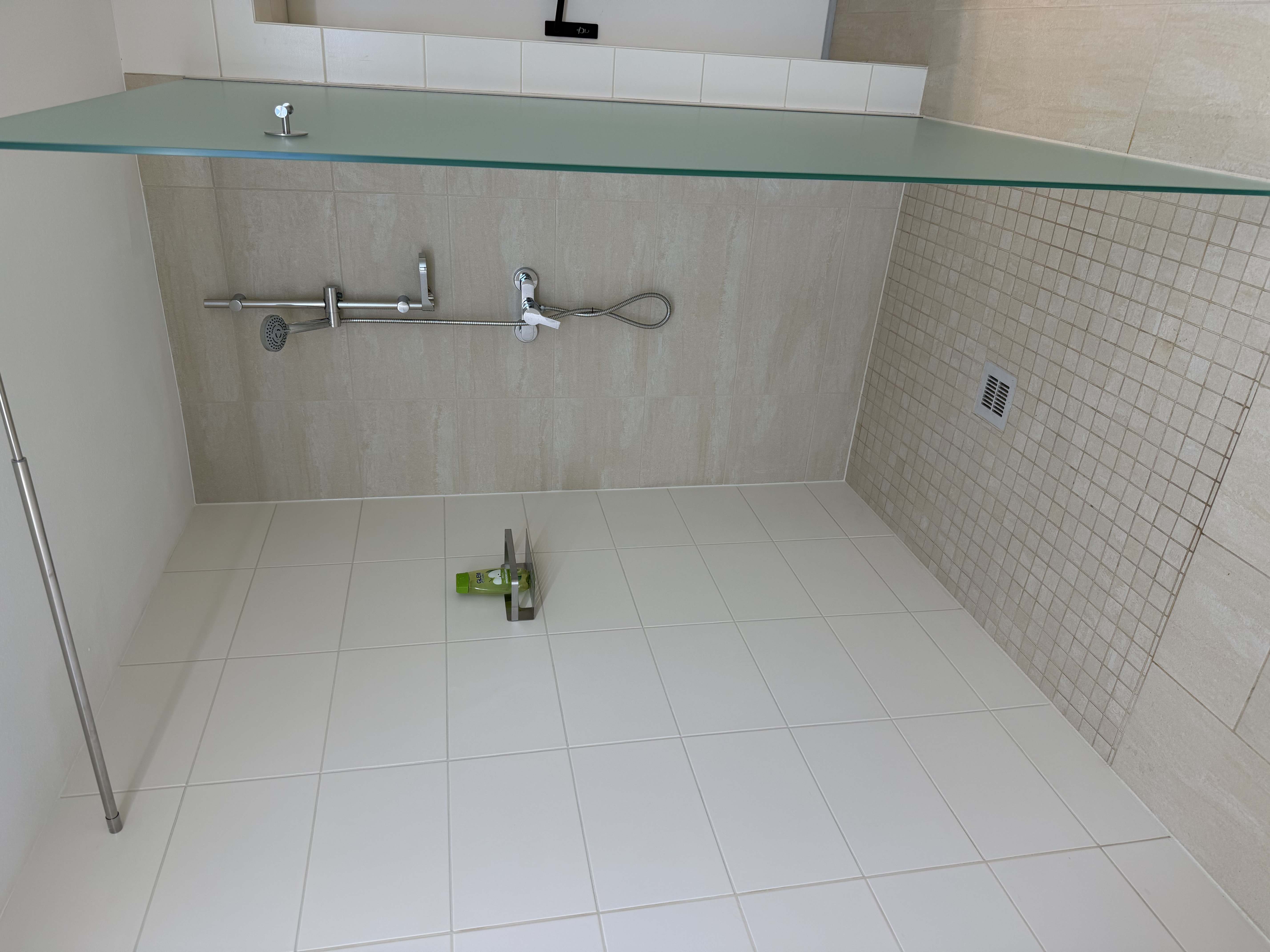 MonteurZimmer: Gästehaus Weinburg