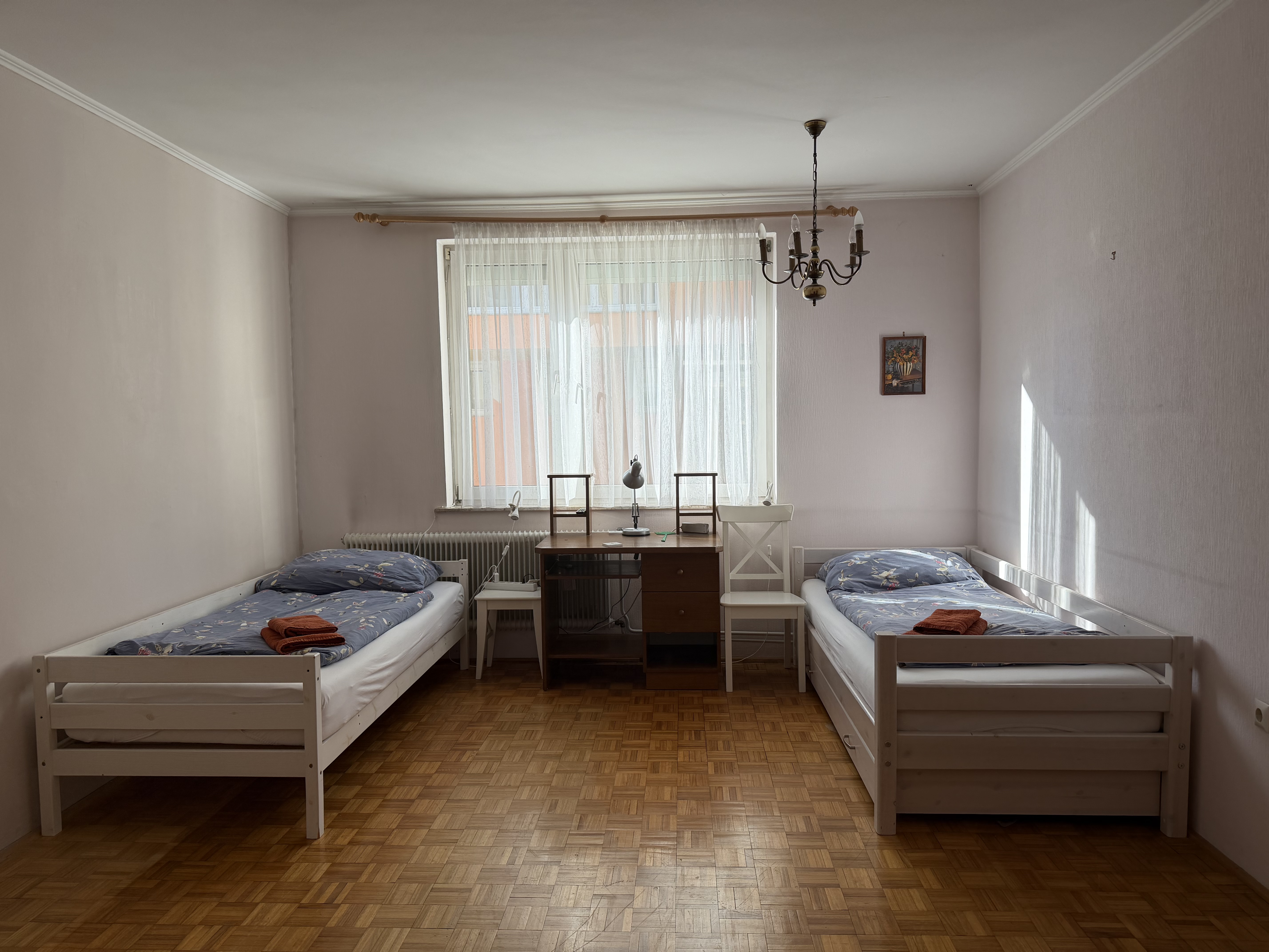 MonteurZimmer: Zimmer - Gästehaus Weinburg