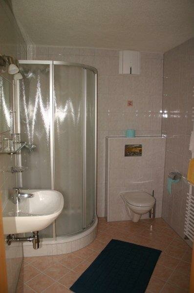 Monteur-Zimmer - Preis pro Nacht - Wald am Schoberpaß - Privatzimmer Familie Flausch