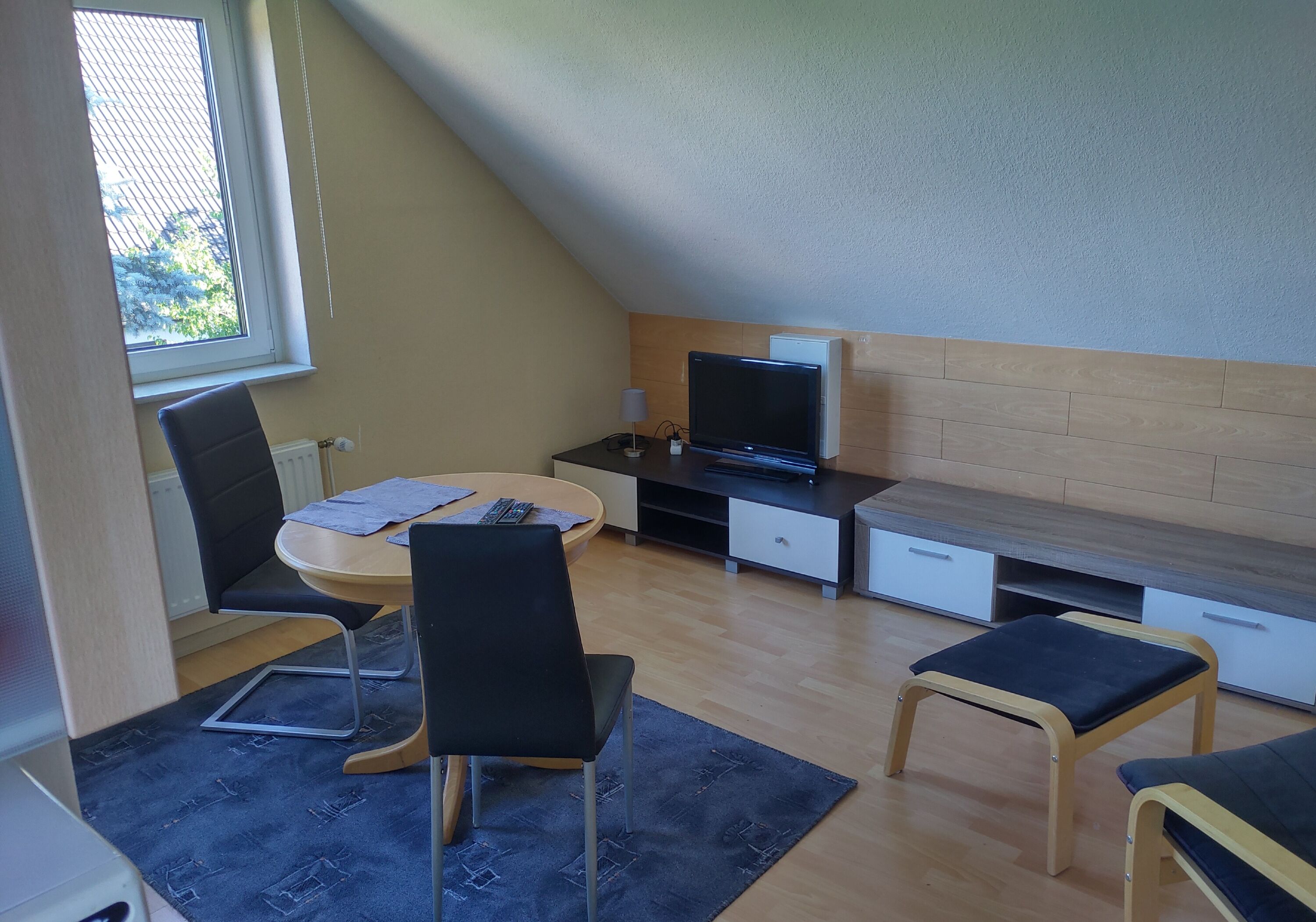 Monteur-Zimmer - Hamburg (Kreis Stormarn) - HH-Poppenbüttel // ab dem 13.10.25 freie Kapazitäten