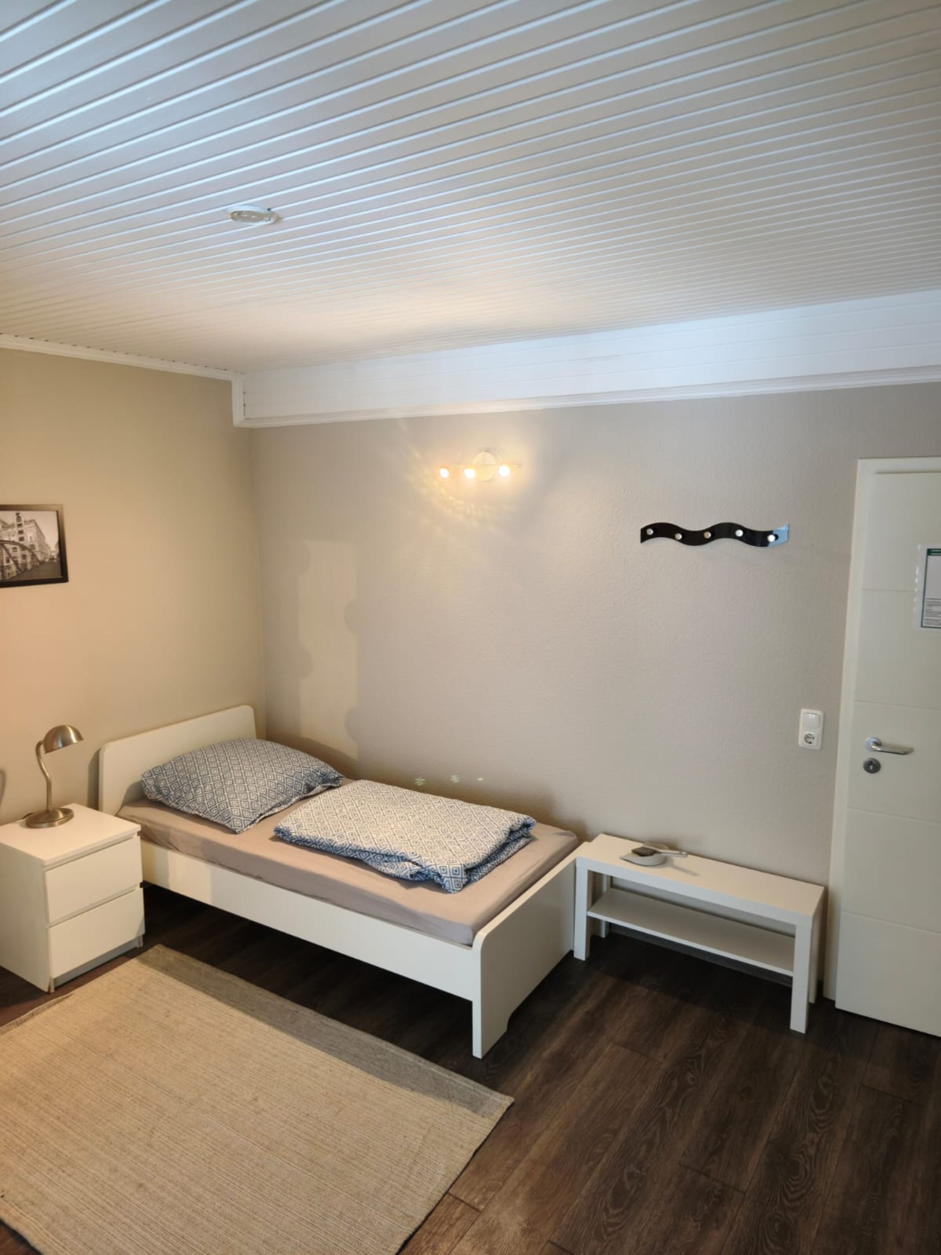 Monteur-Zimmer - Hamburg (Kreis Stormarn) - D & K Service GmbH