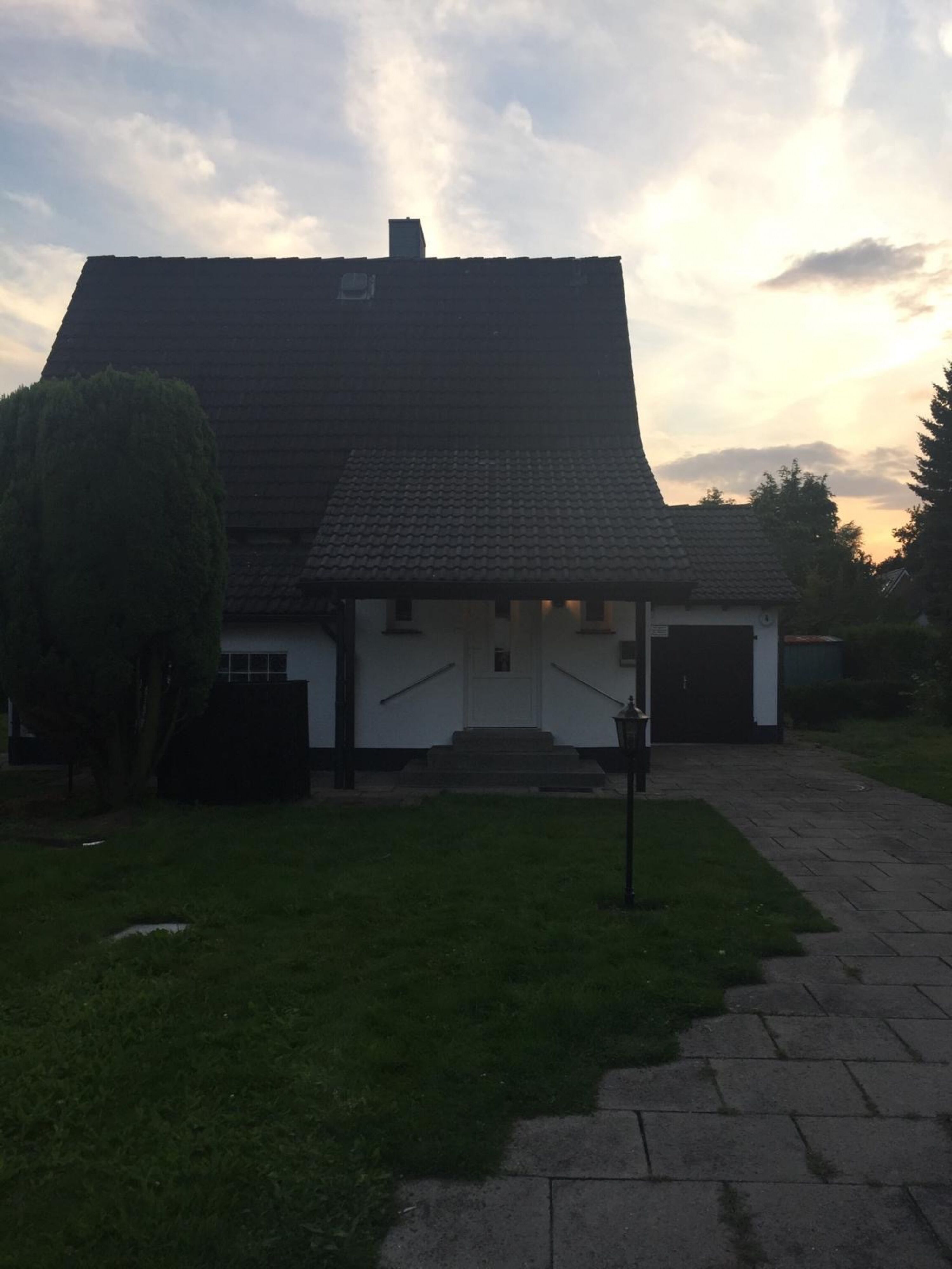 Monteur-Zimmer - Hamburg (Kreis Stormarn) - MEWA-Zimmer und Hausvermietung