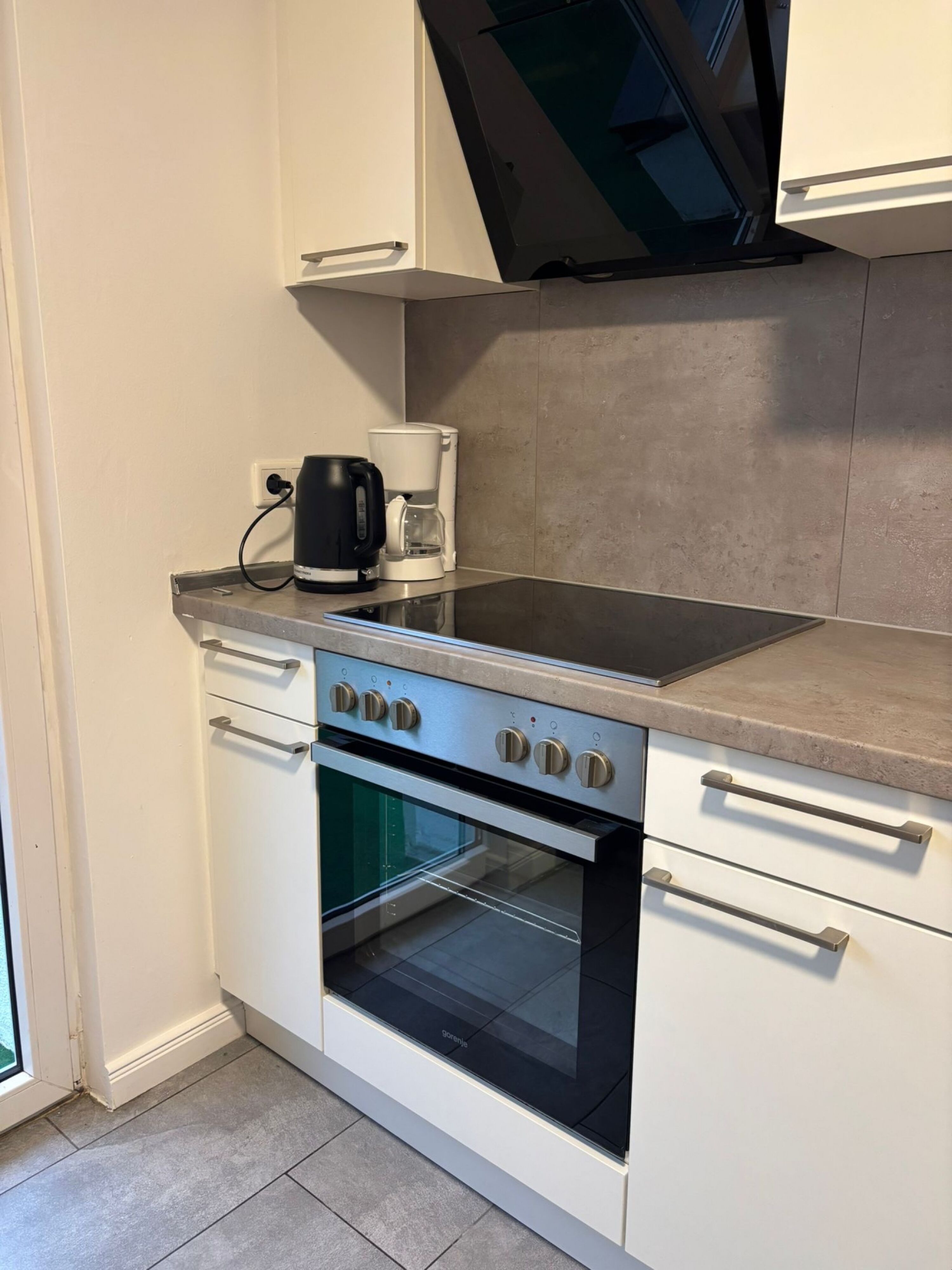 Monteur-Zimmer - Hamburg (Kreis Stormarn) - MEWA-Zimmer und Hausvermietung