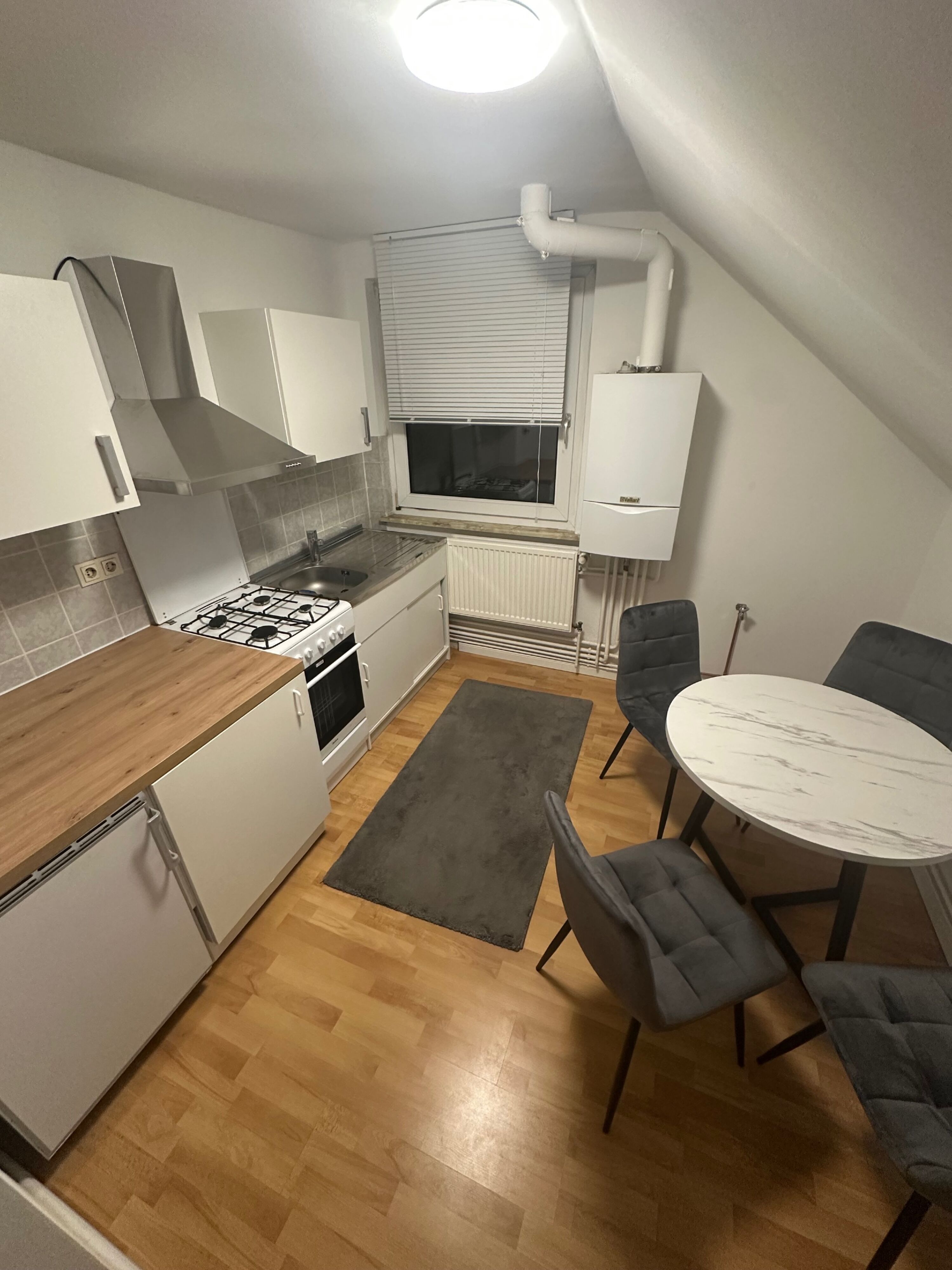 Monteur-Zimmer - Hamburg (Kreis Stormarn) - Wohnung in Hamburg Zentrum