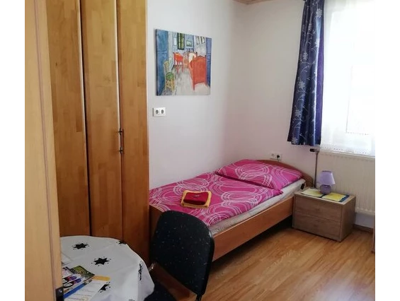 MonteurZimmer: Frühstückspension Hermine Fraiss