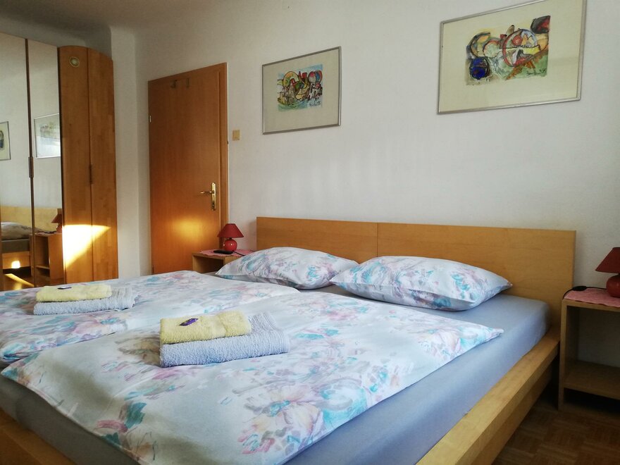 Monteur-Zimmer - Krieglach - Frühstückspension Hermine Fraiss