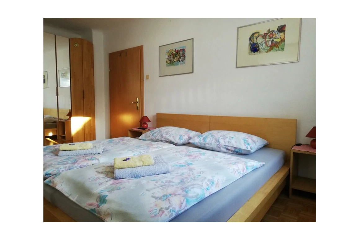 MonteurZimmer: Frühstückspension Hermine Fraiss