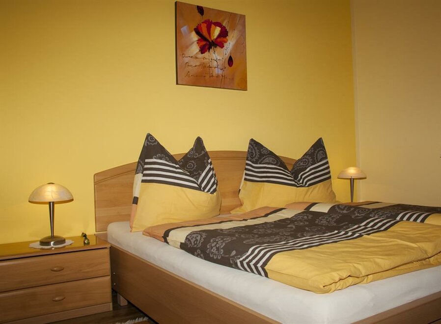 Monteur-Zimmer - Krieglach - Frühstückspension Kuzmic