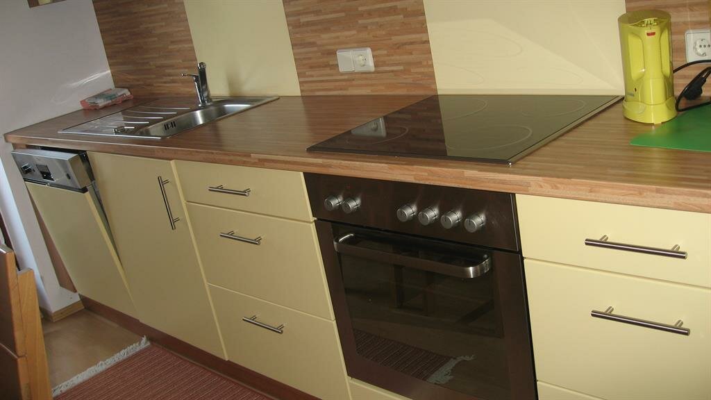 Monteur-Zimmer - Krieglach - Schmiedhofer Renate