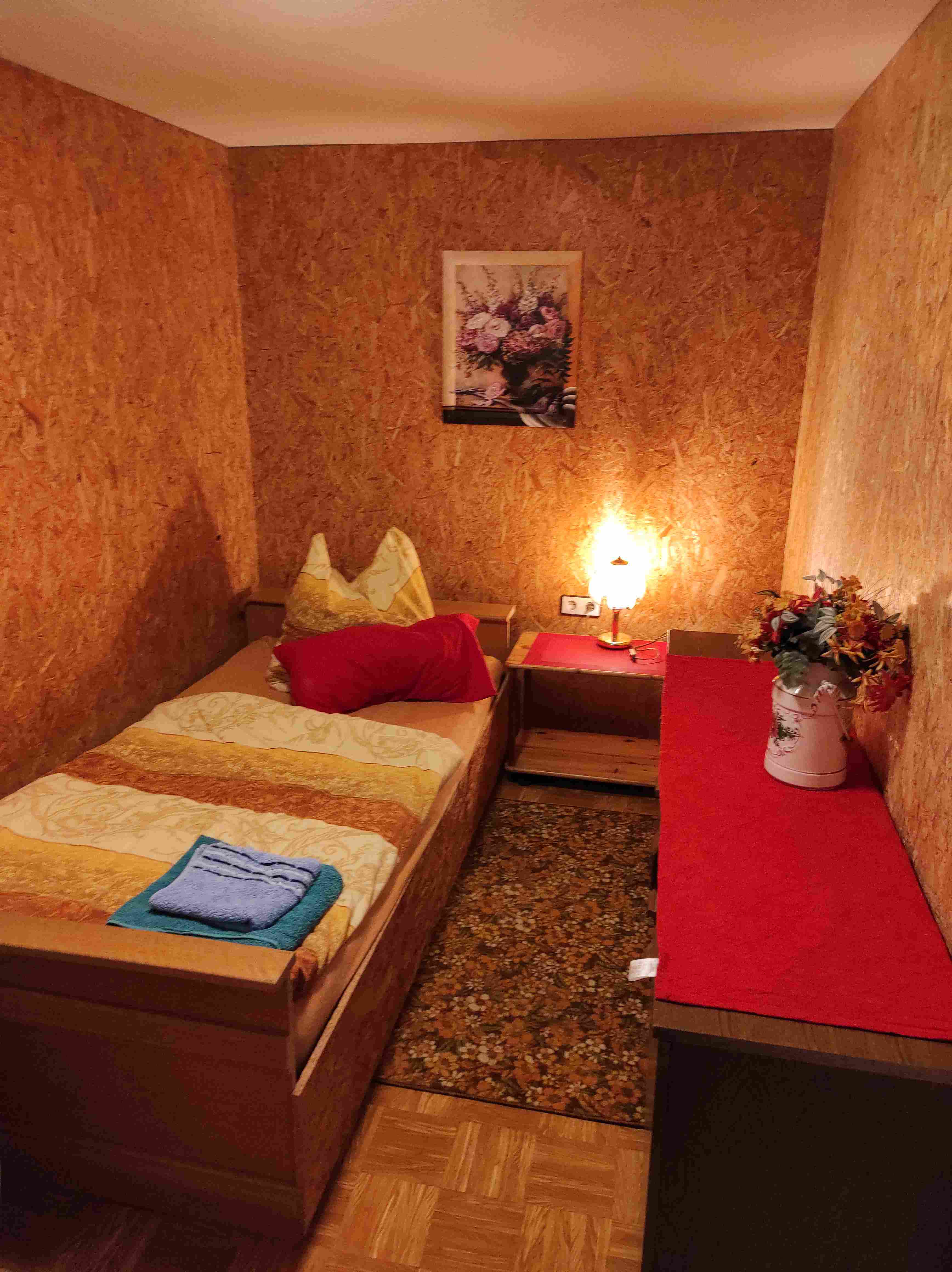 MonteurZimmer: Zimmer 2, Einzelzimmer - Ferienhaus Brand