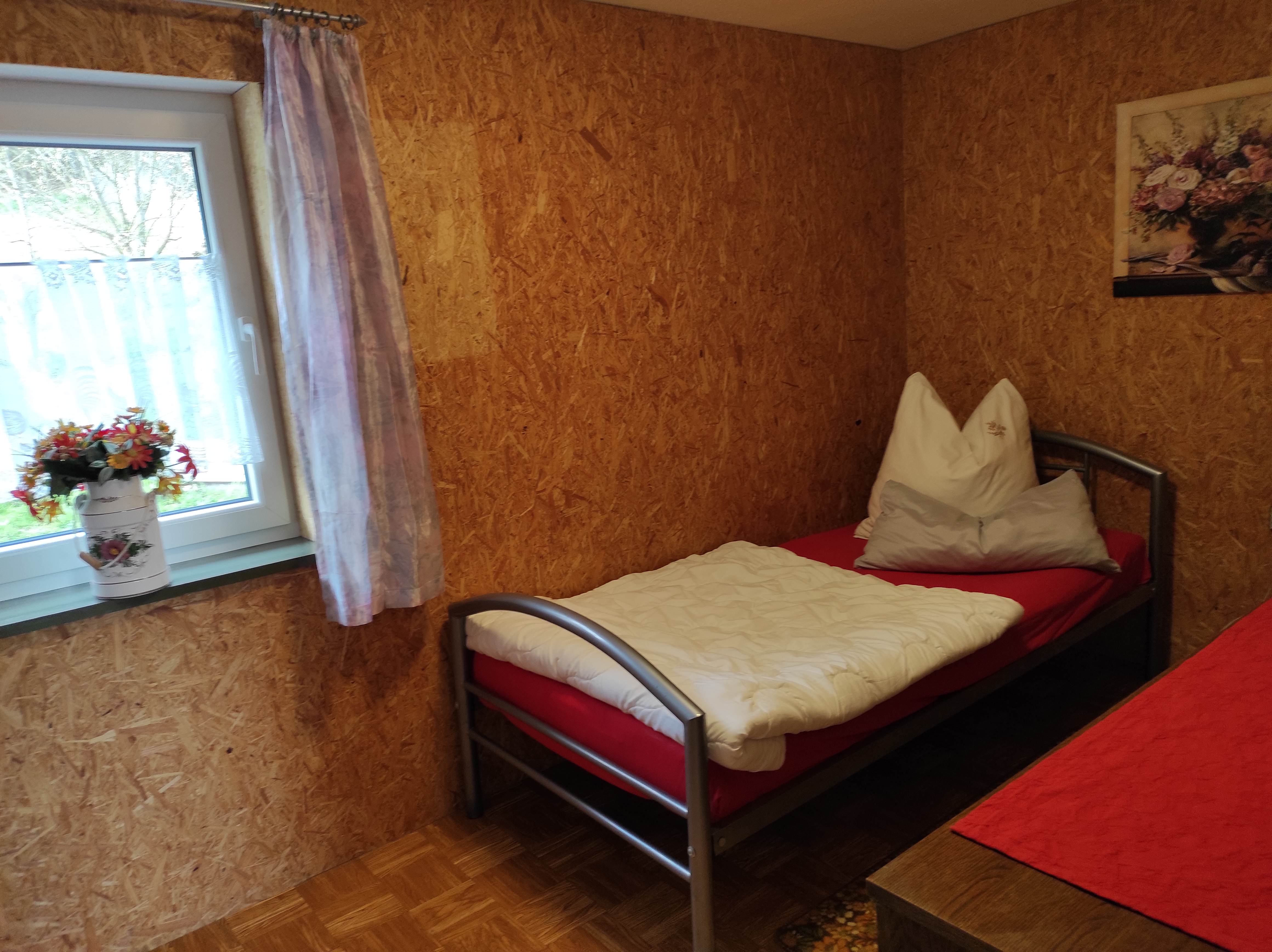 MonteurZimmer: Zimmer 2 - Ferienhaus Brand