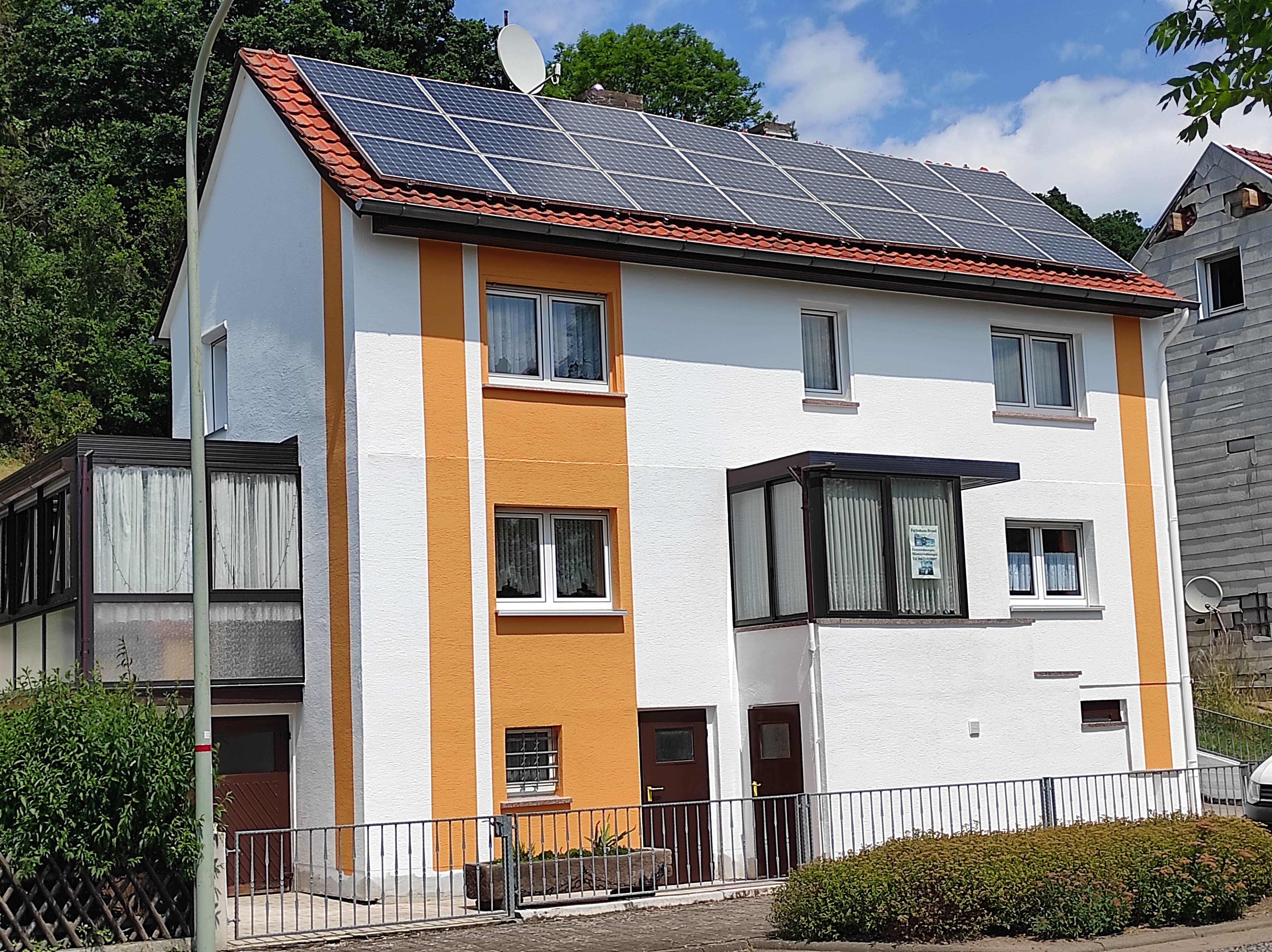 MonteurZimmer: Hausansicht - Ferienhaus Brand