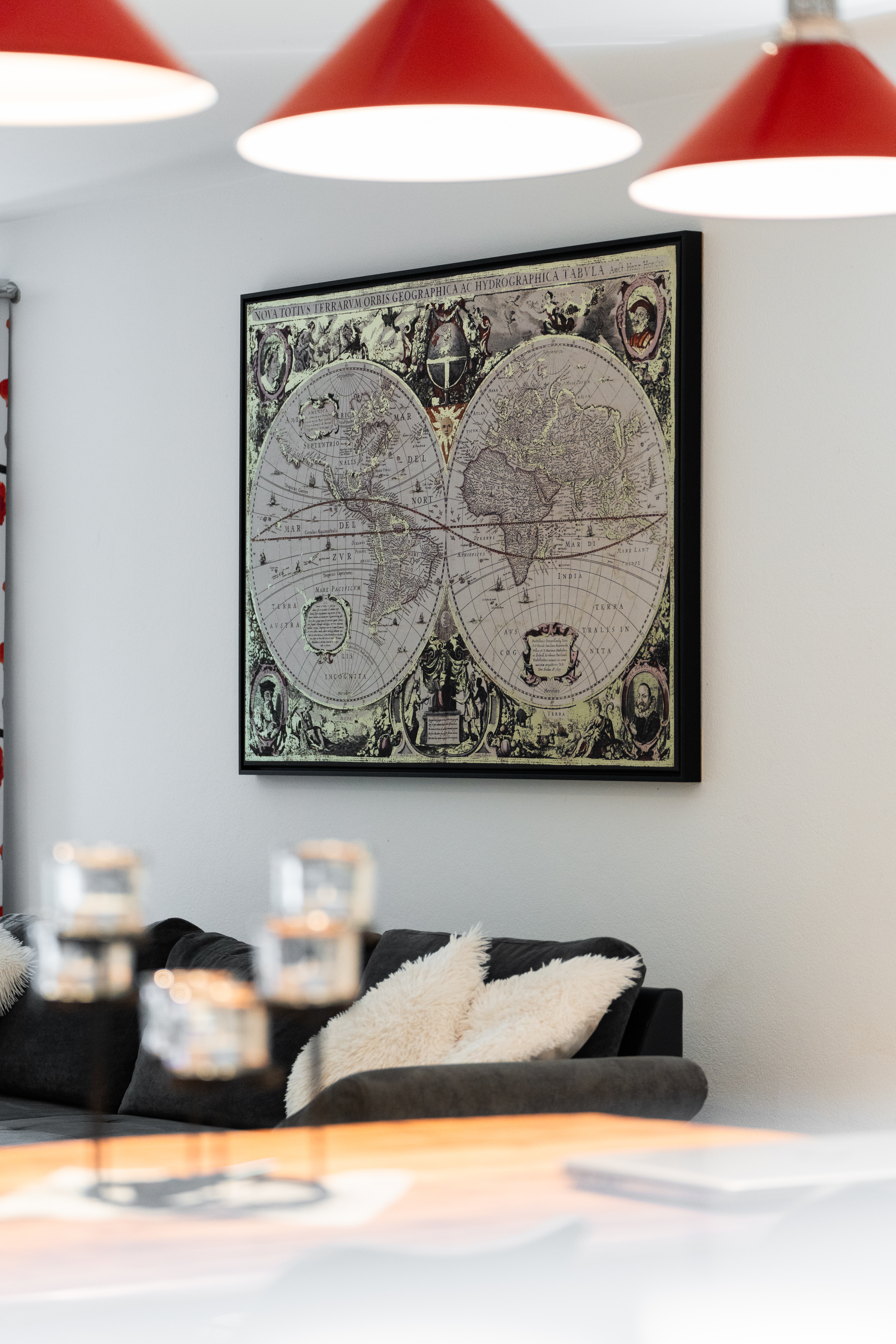 MonteurZimmer: Wohnbereich - Ferienwohnung am Wildbach bei Passau