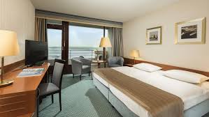 Monteur-Zimmer - Maritim