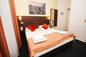 Monteur-Zimmer - Little Paris Hotel