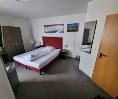 Monteur-Zimmer - Hattersheim - Hotel Himalaya Frankfurt am Main City/Messe
