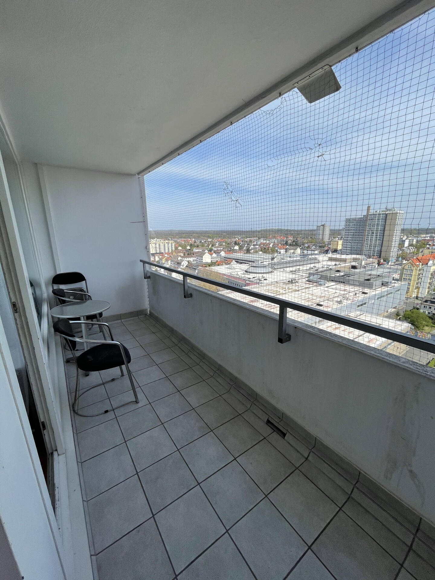 Monteur-Zimmer - Steinbach (Taunus) - Mehrere Monteurwohnungen in Neu-Isenburg Nähe Flughafen