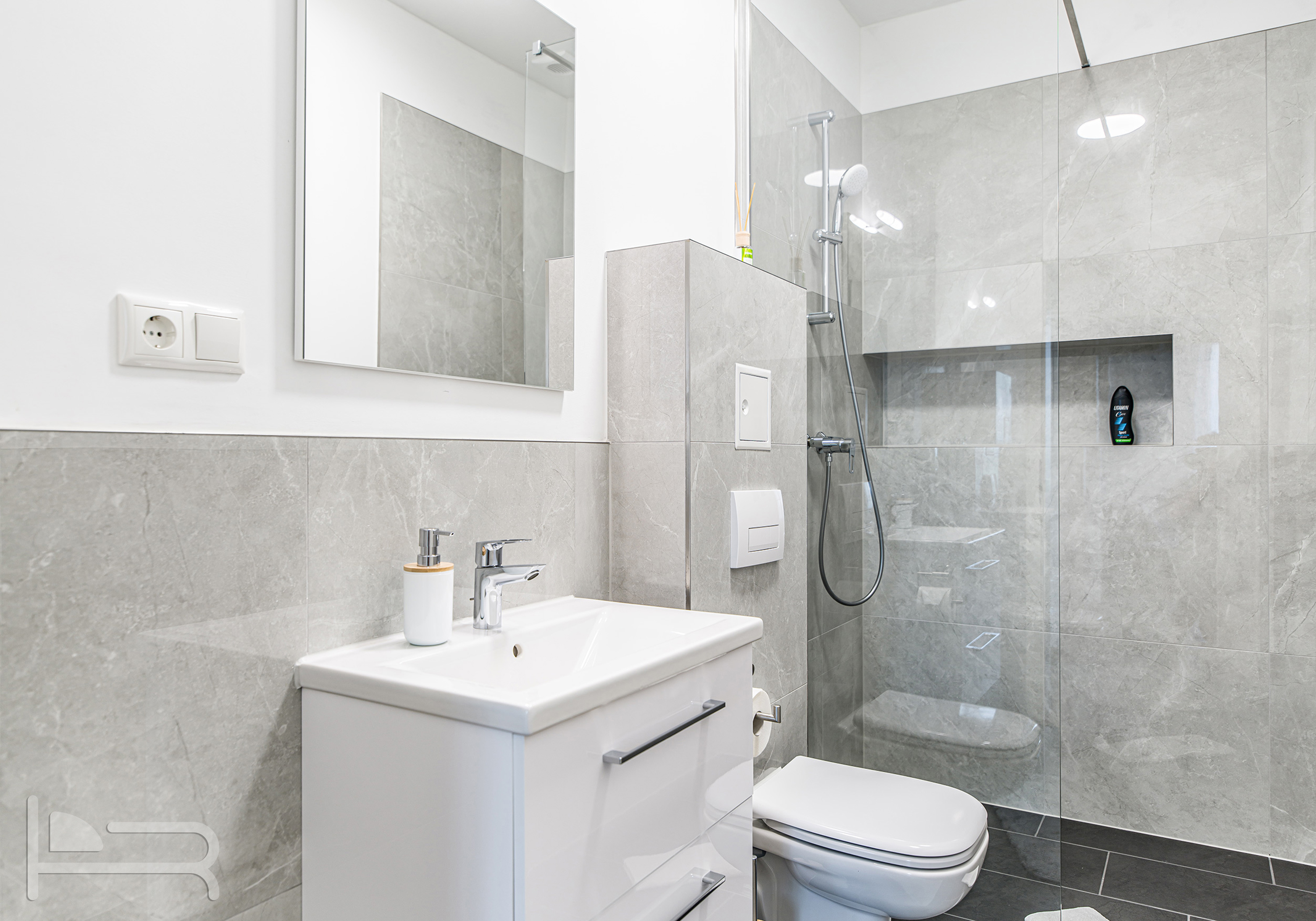 Monteur-Zimmer - Preis pro Nacht - Aschaffenburg - Wohnungen in Frankfurt am Main, Offenbach, Bad Vilbel und Umgebung