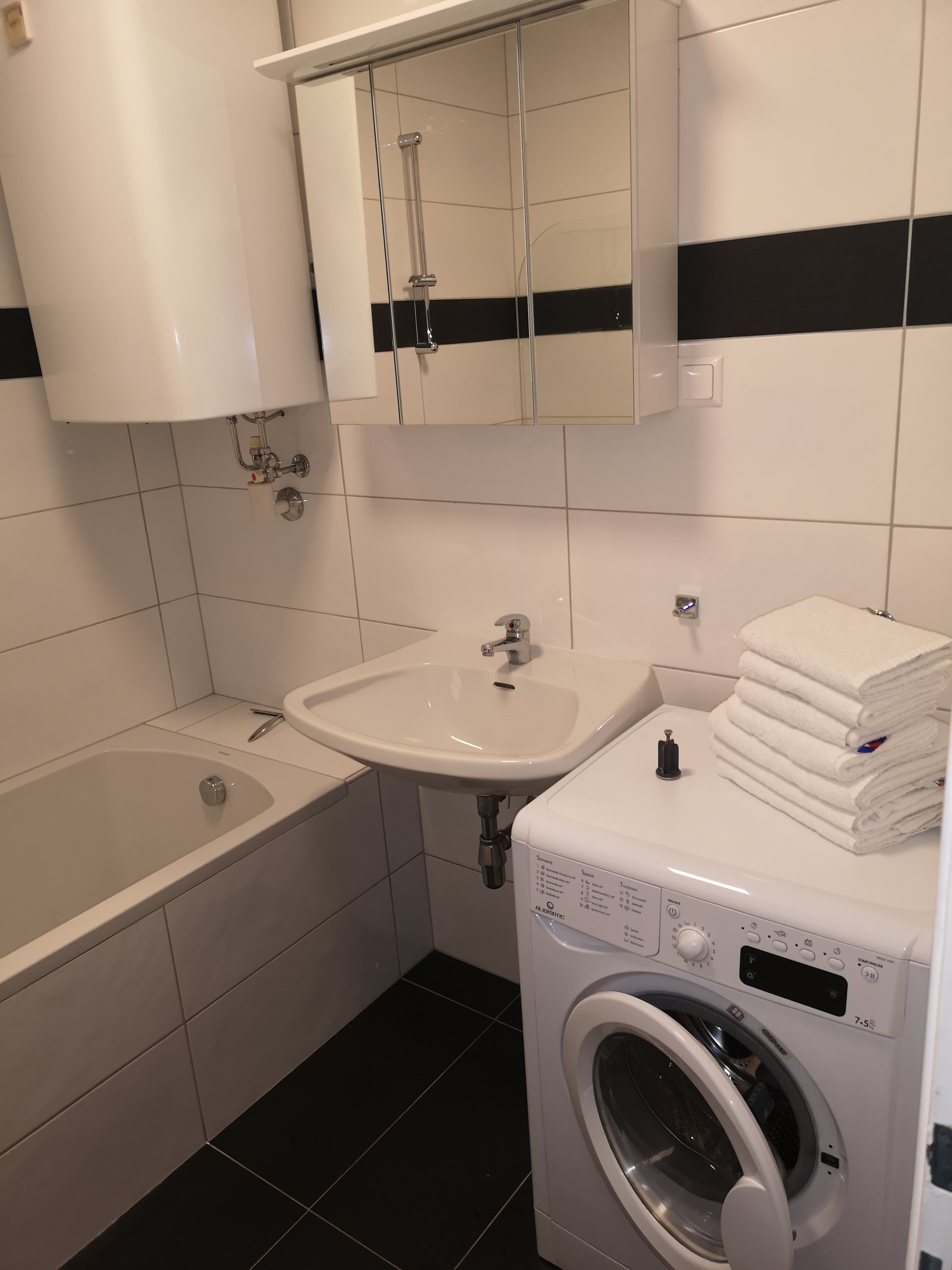 Monteur-Zimmer - Preis pro Nacht - Finkenstein - Monteurzimmer Meister Friedrich Straße Villach