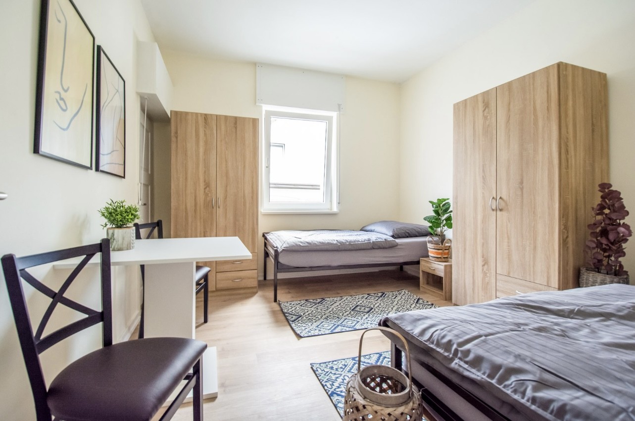 Monteur-Zimmer - Steinbach (Taunus) - Wohnungen in der Umgebung Offenbach / Frankfurt